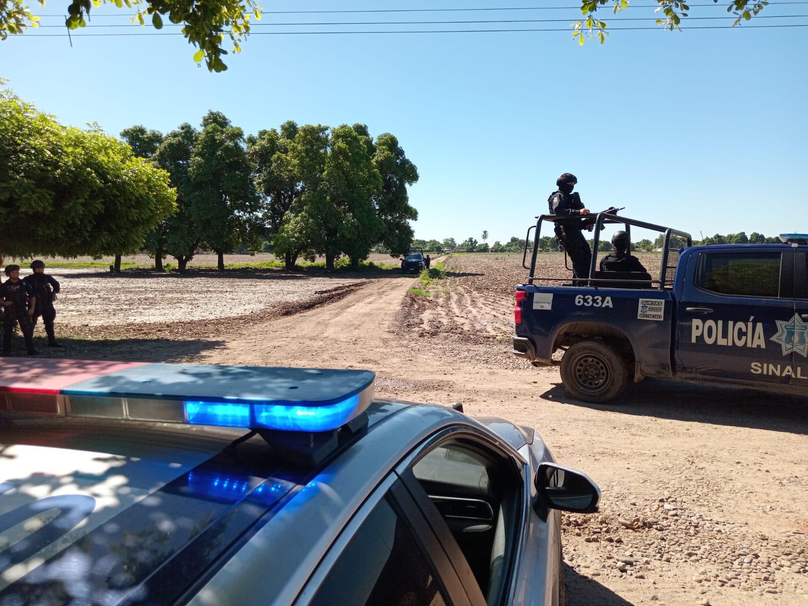 $!Se enfrentan a balazos policías de Navolato y civiles en varios puntos de Lo de Sauceda