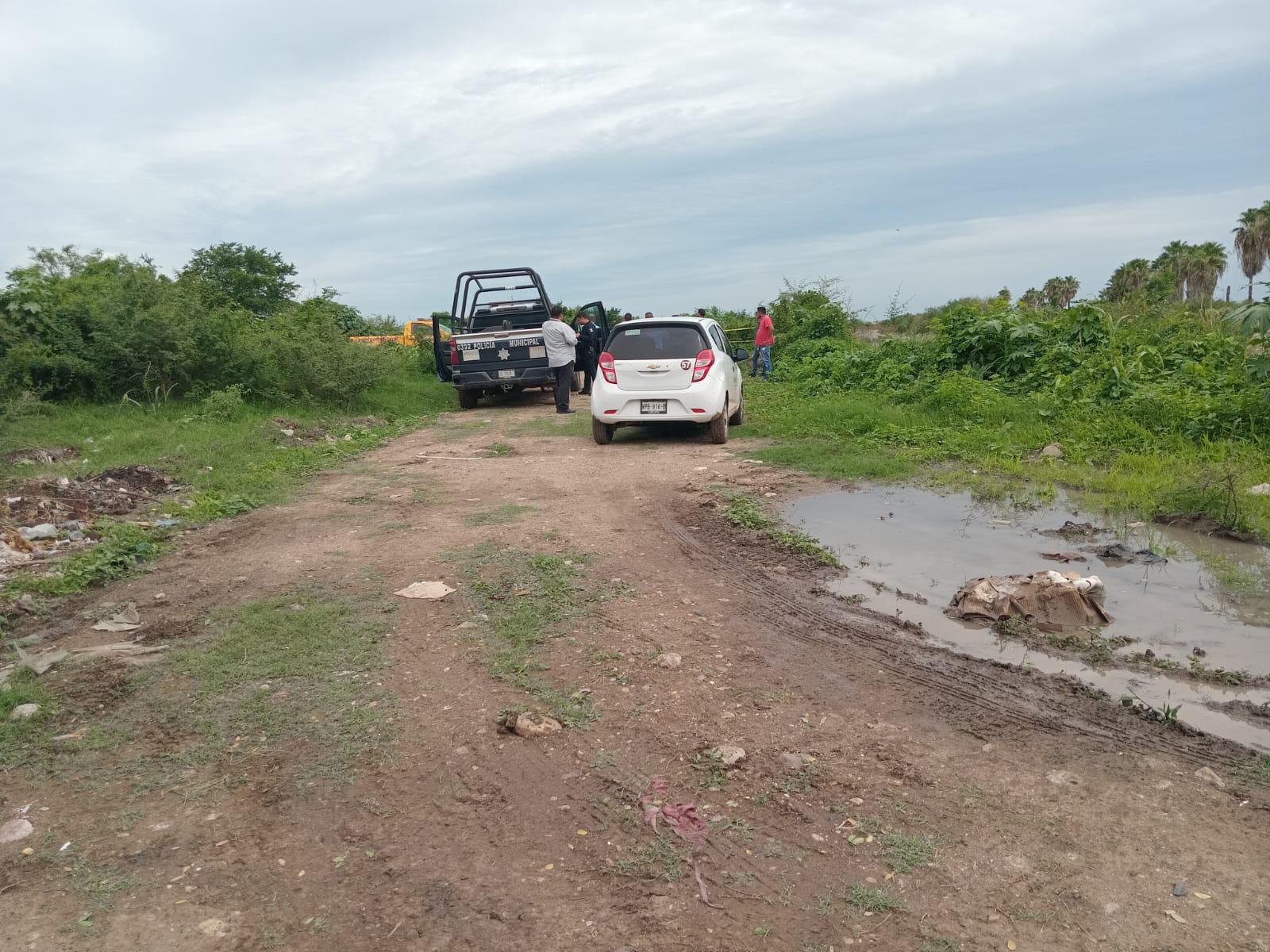 $!Hallan a conductor que cayó a canal de Chulavista en Culiacán