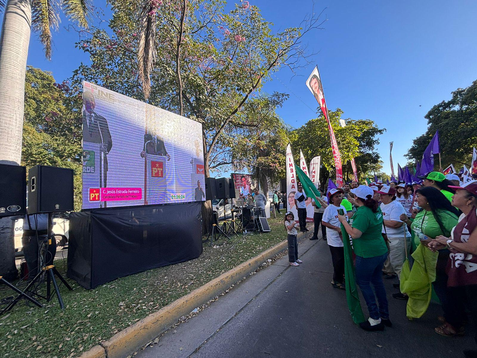 $!Así se vivió el debate de los candidatos al Senado desde afuera de las instalaciones del INE