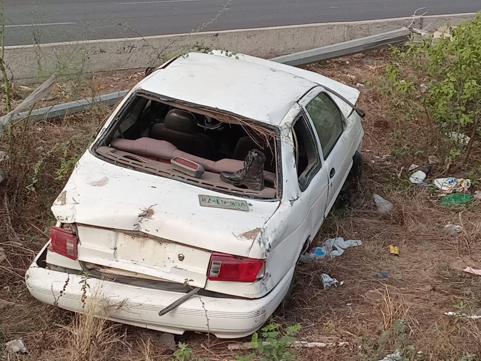 $!Conductor resulta lesionado en La Costerita, en Culiacán