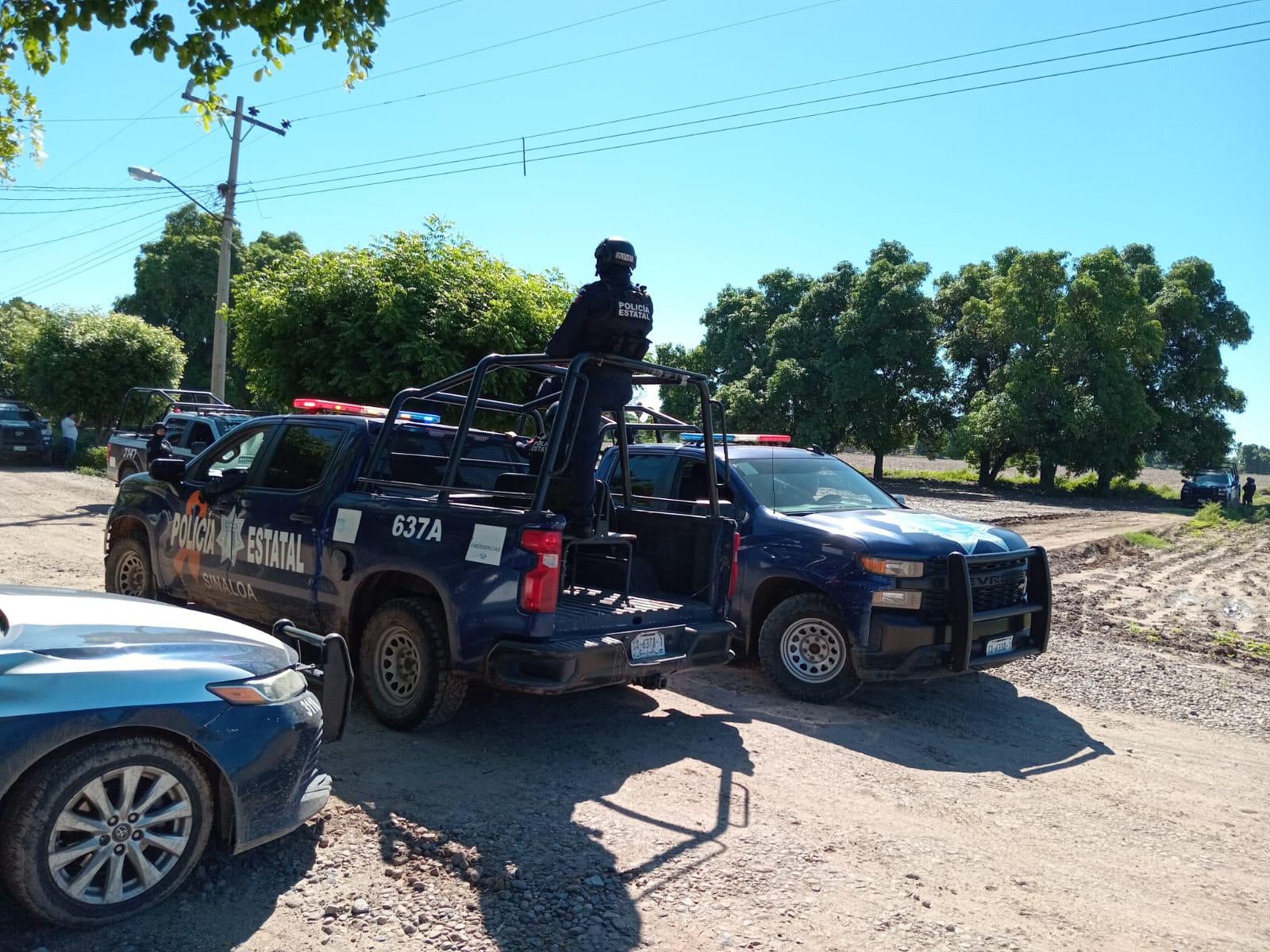 $!Se enfrentan a balazos policías de Navolato y civiles en varios puntos de Lo de Sauceda