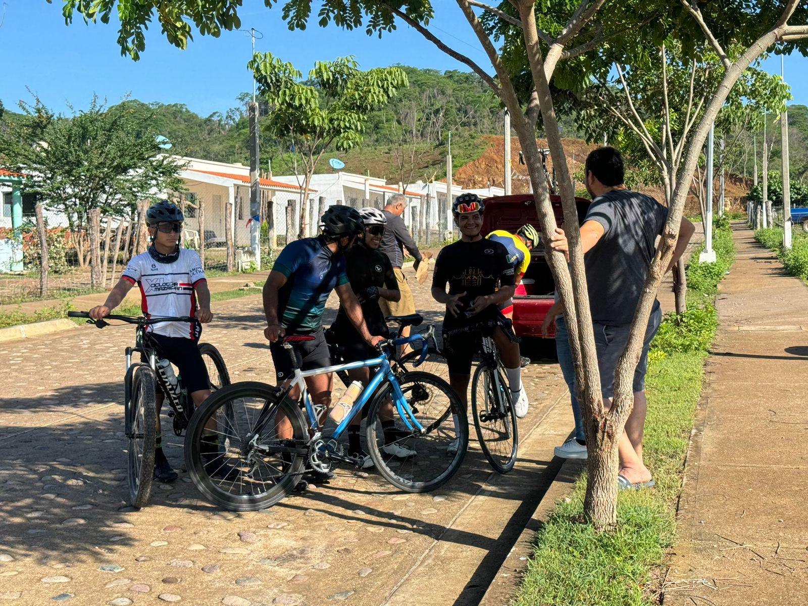 $!Realizan rodada ciclista al Nuevo Santa María para celebrar la fundación de El Rosario