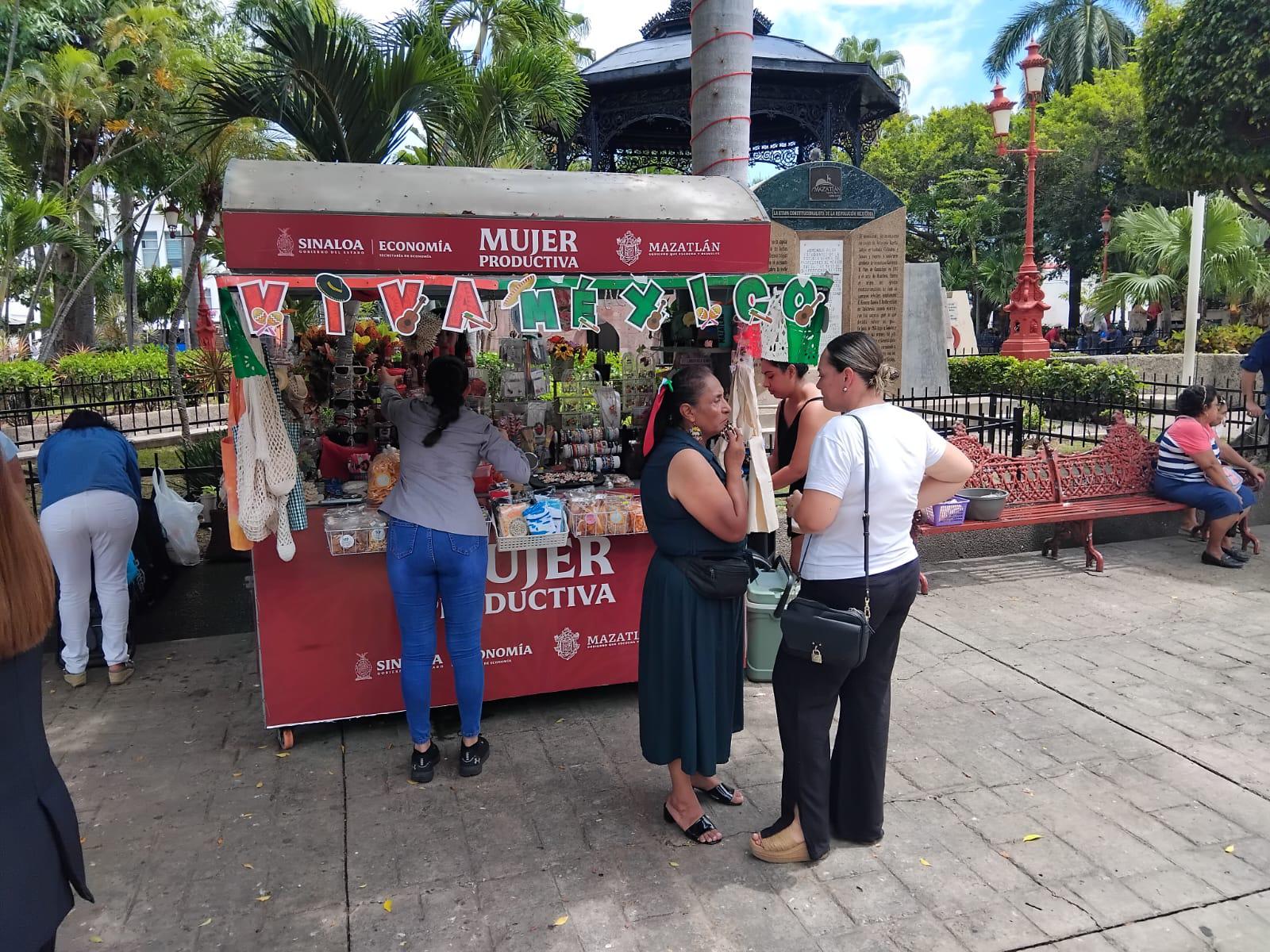 $!Inauguran en Mazatlán la tercera Carreta Mujer Productiva que beneficiará a mujeres emprendedoras