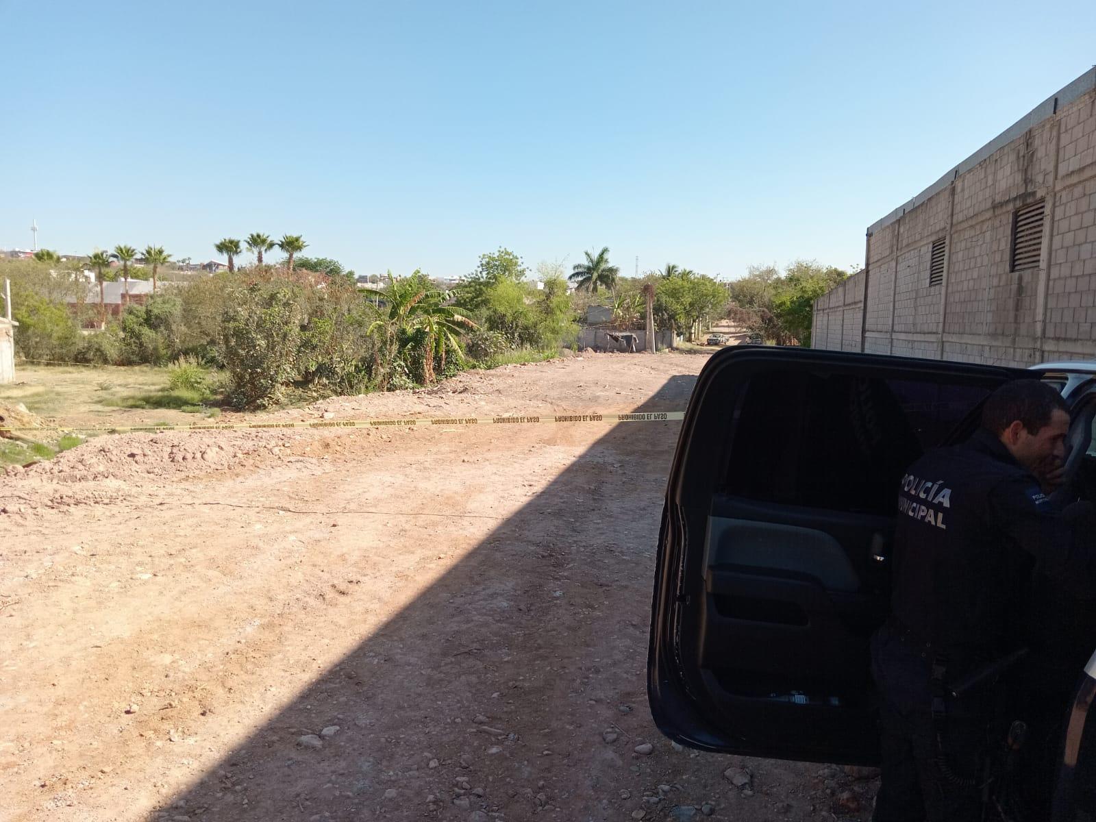 $!Hallan a persona asesinada y carbonizada en Culiacán