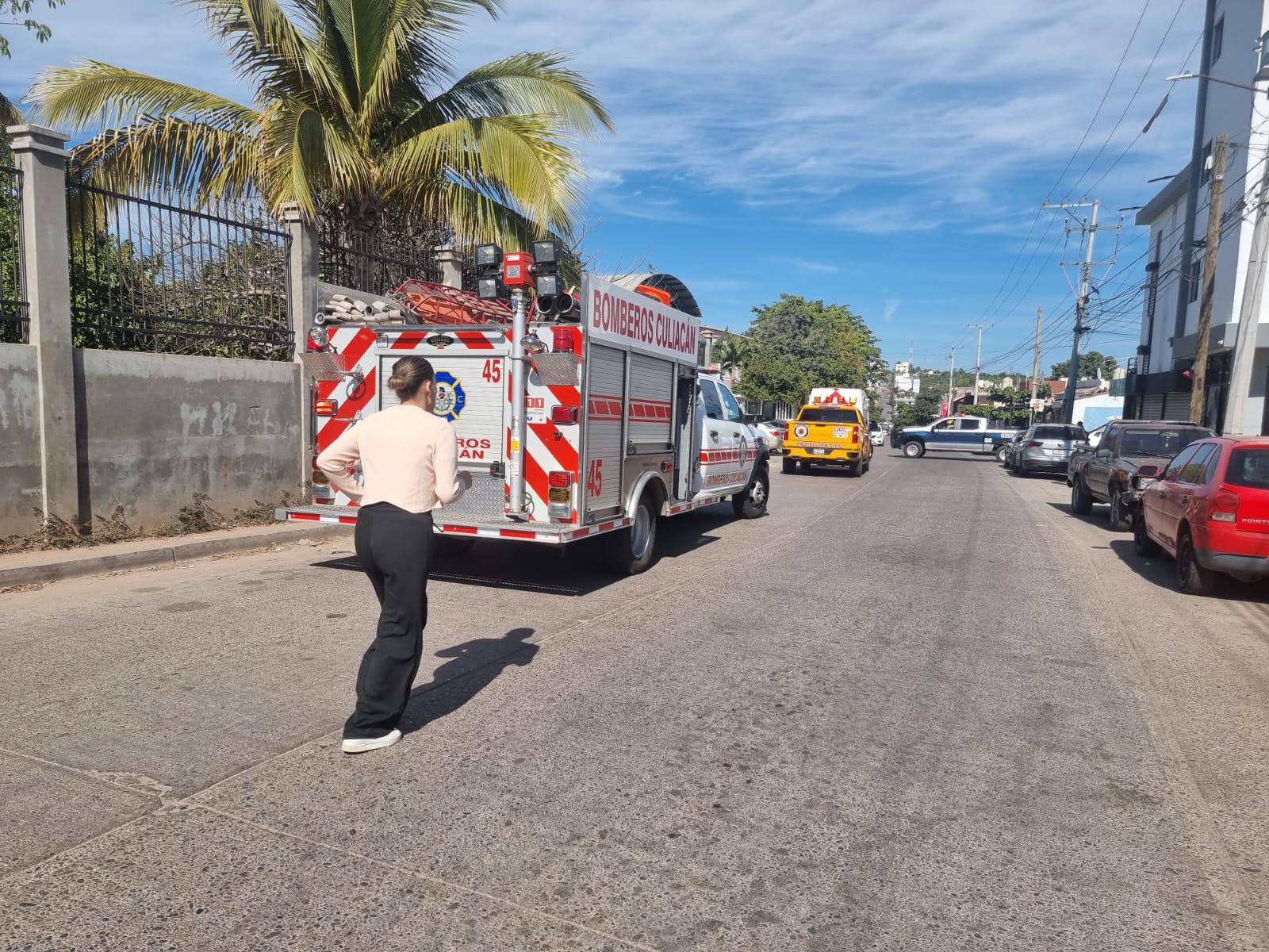 $!Desalojan a 55 niños y 47 adultos tras conato de incendio en estancia infantil de Culiacán