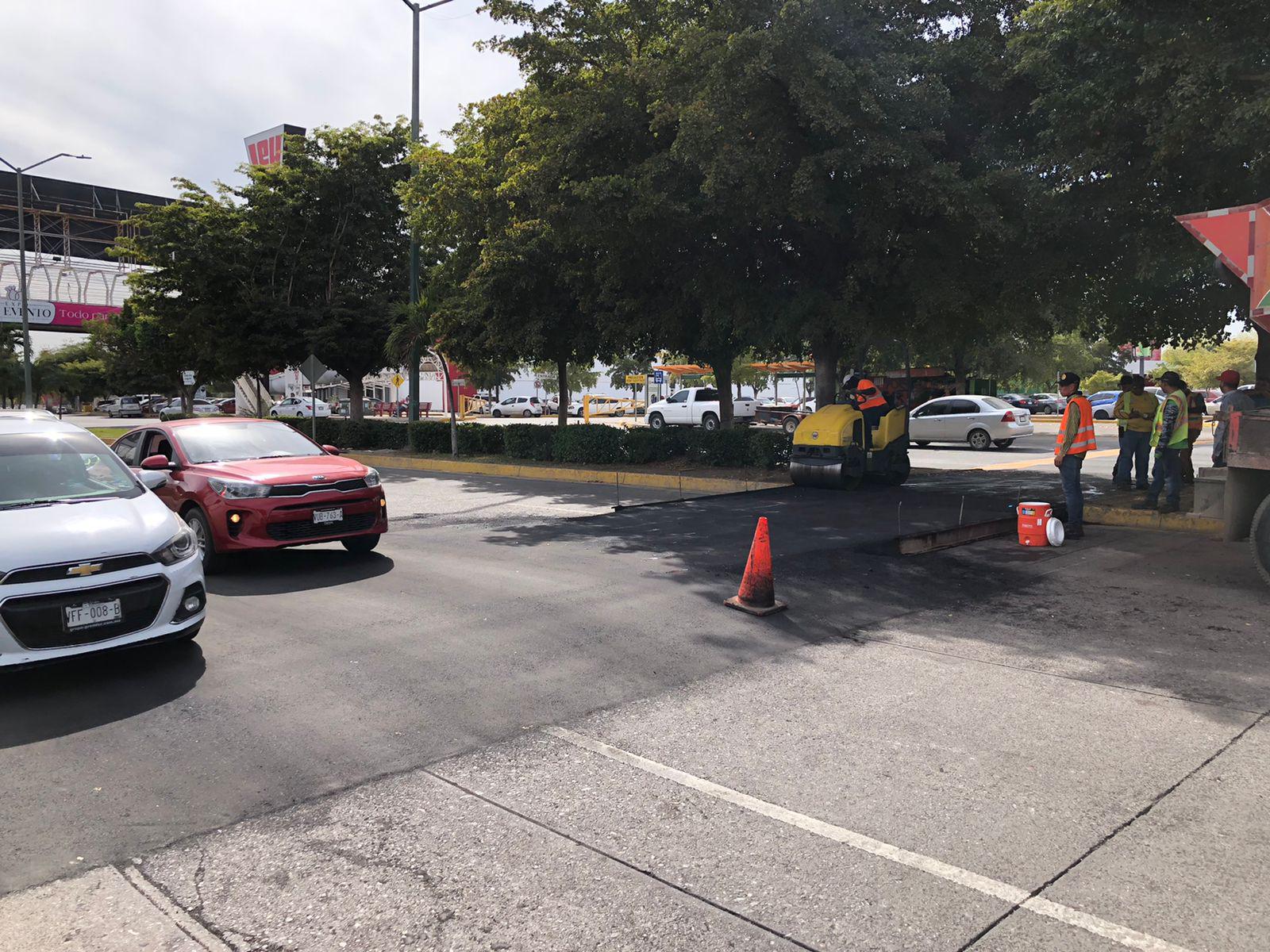 $!Tras decesos, instalan paso peatonal en crucero de Culiacán