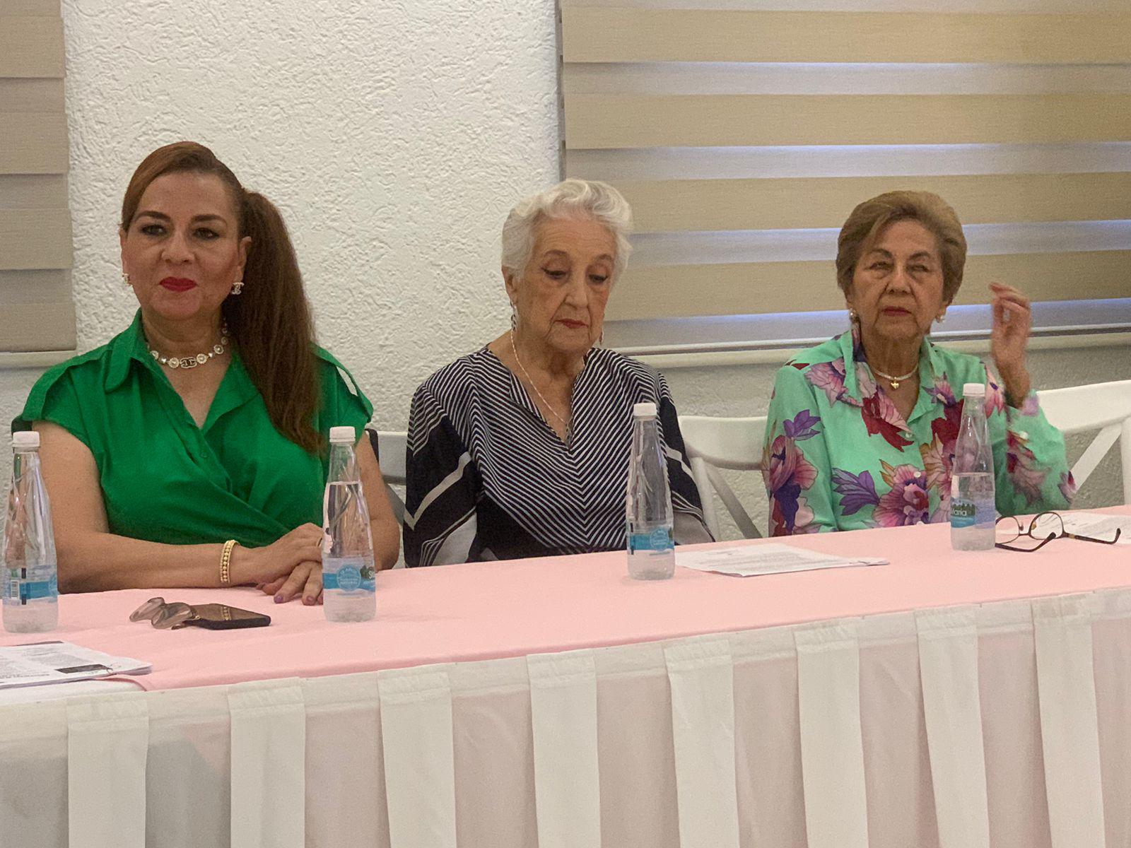 $!Dolores Guadalupe Rubio Moreno, Marina Guerra Pinal de Reyes y Oralia Burgueño Barrón.