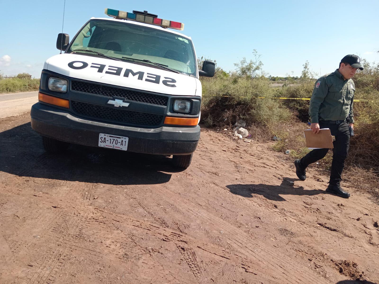 $!Hallan a mujer semienterrada en un predio de Culiacancito