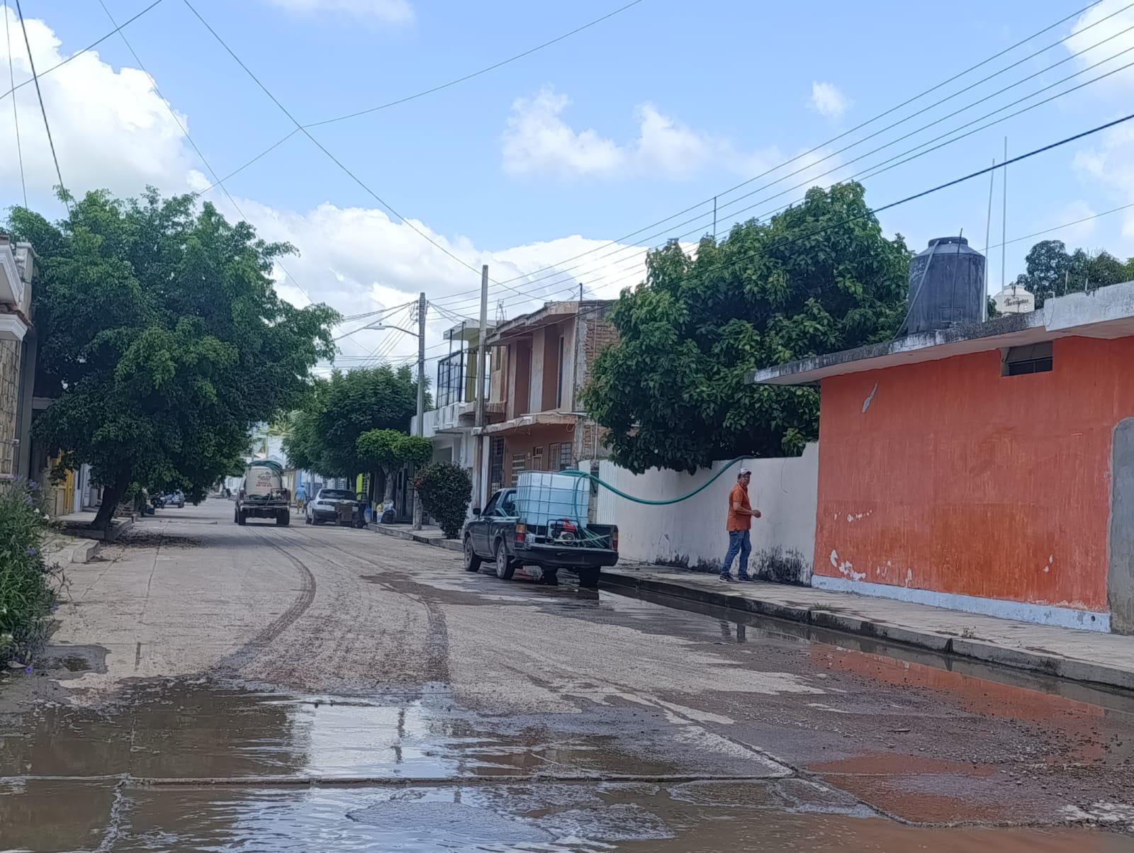 $!Regresan las clases y Escuinapa está sin el servicio de agua potable