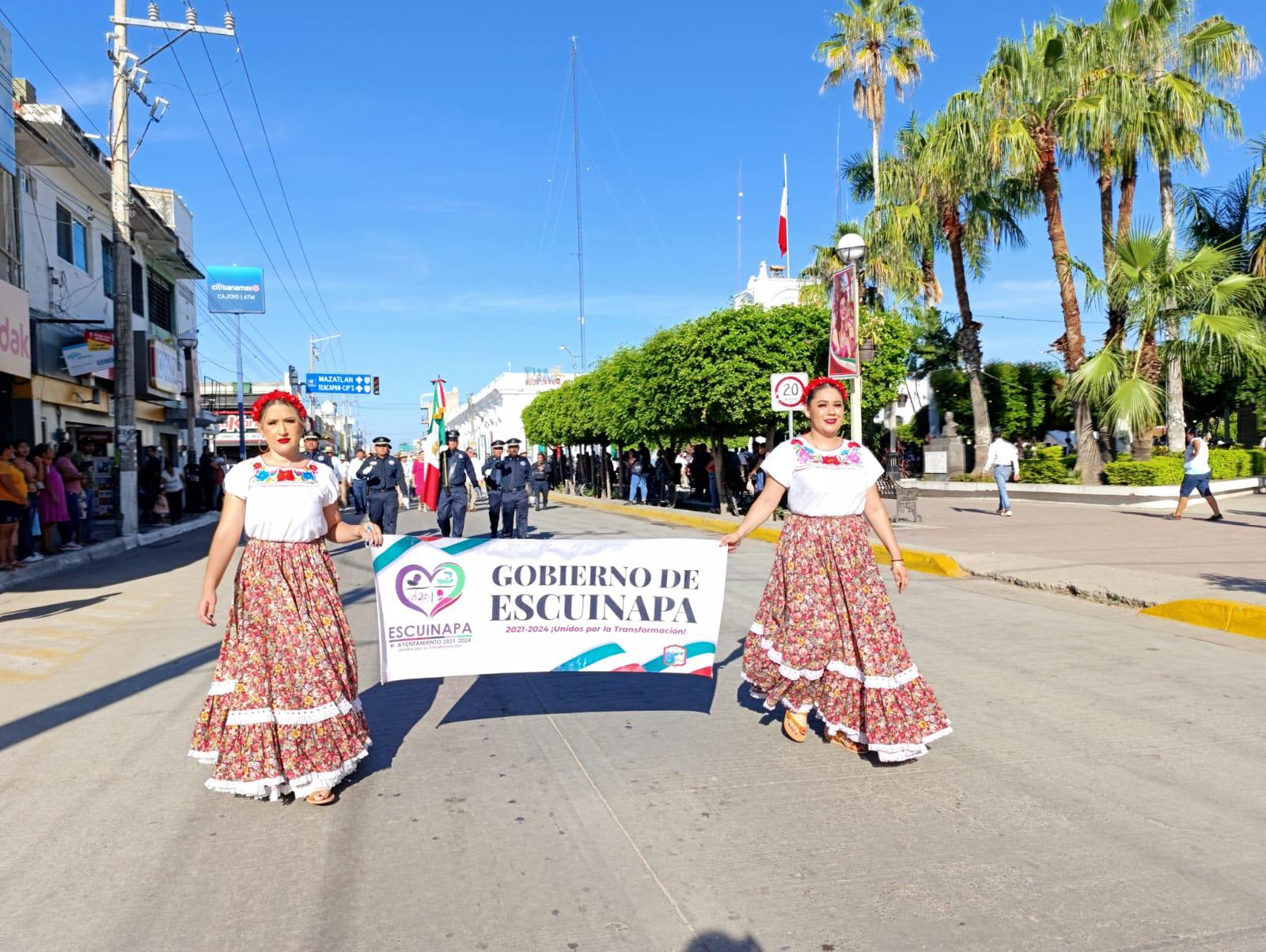 $!Realizan en Escuinapa desfile por la Independencia de México