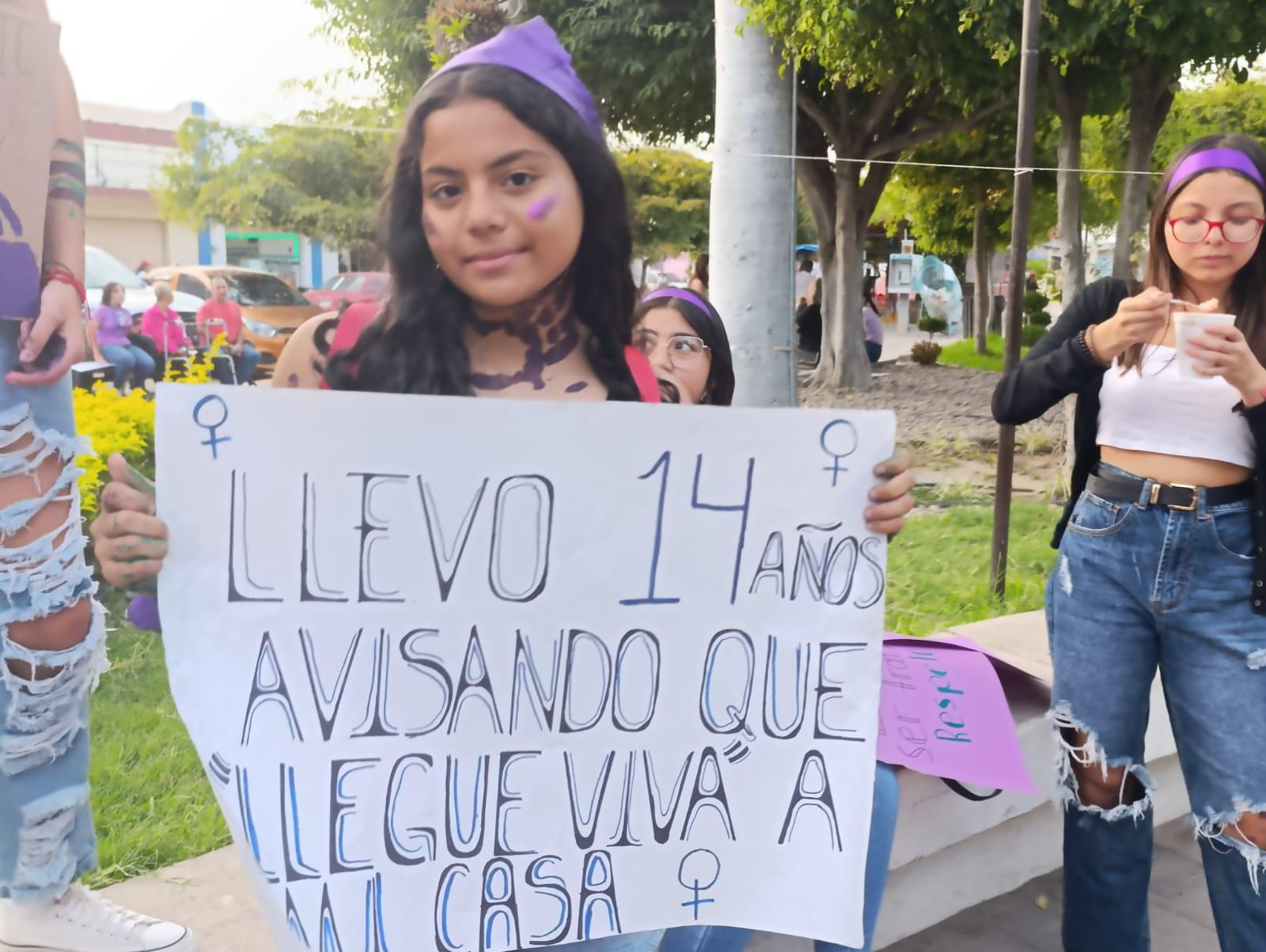 $!En Escuinapa, recuerdan a las víctimas de feminicidio durante el 8M