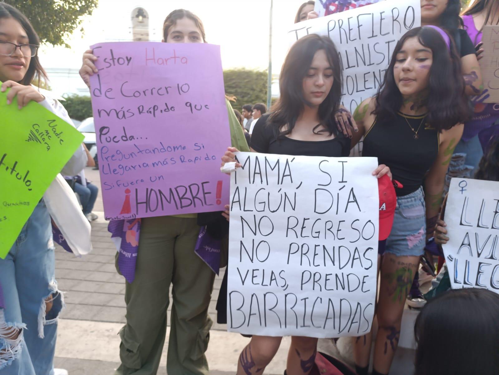 $!En Escuinapa, recuerdan a las víctimas de feminicidio durante el 8M