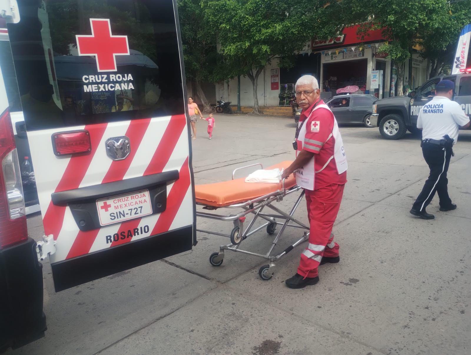 $!Repartidor de empresa gasera cae de un segundo piso y resulta herido en El Rosario