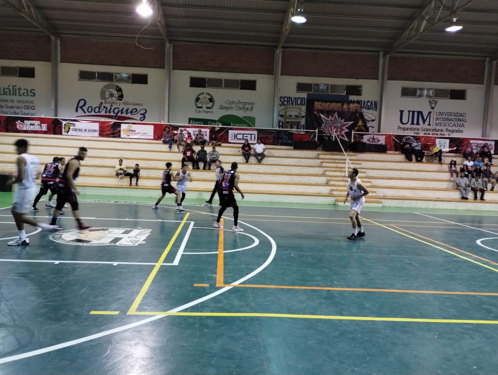 $!Piratas Basketball pierde en arranque de gira por Durango