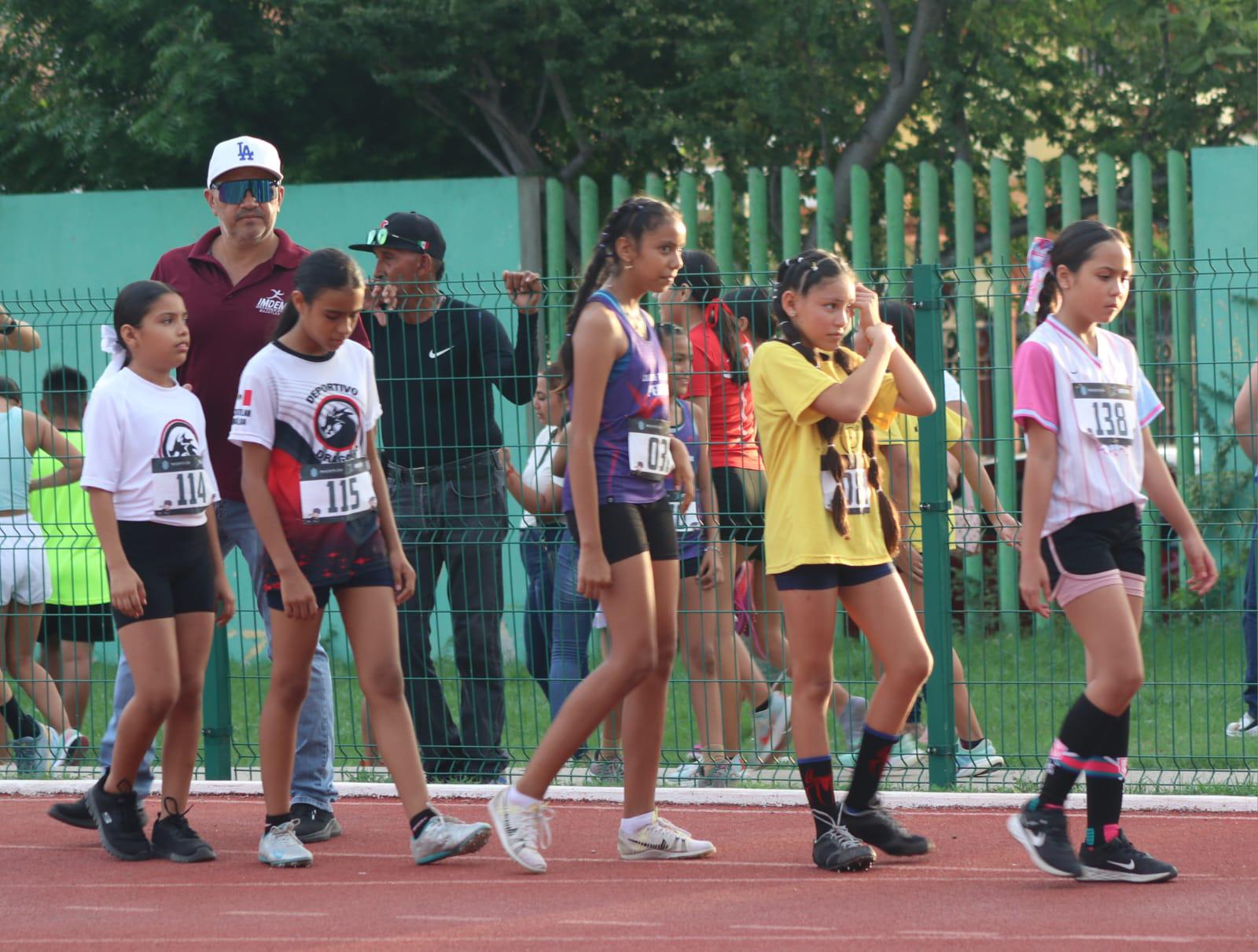 $!Se enfrentan los mejores en segunda fecha de Serial de Atletismo Imdem