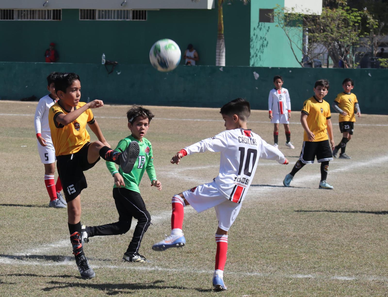 $!Dan a conocer preselección mazatleca de la categoría Osos rumbo al Estatal de Futbol