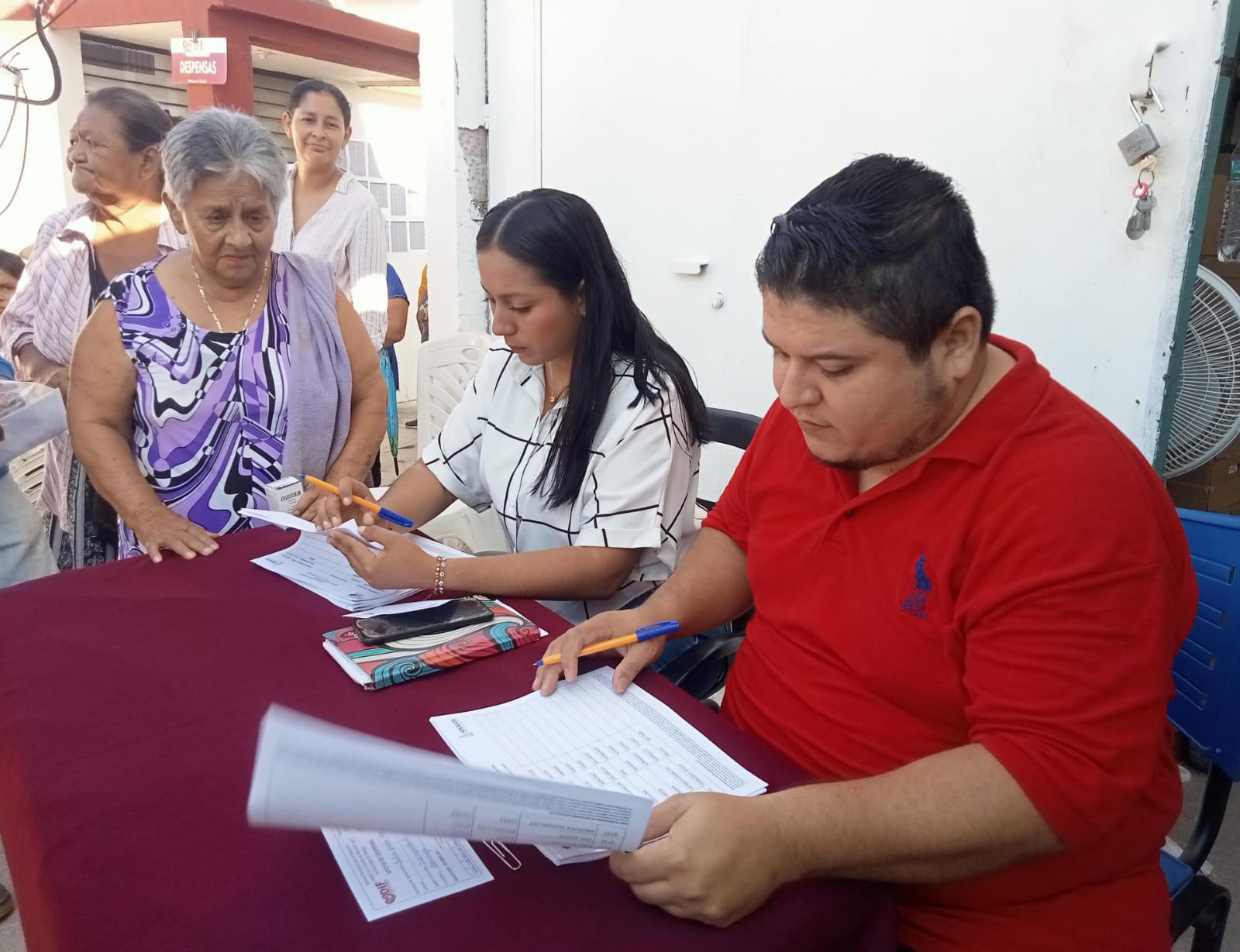 $!Entrega DIF Escuinapa despensas a beneficiarios