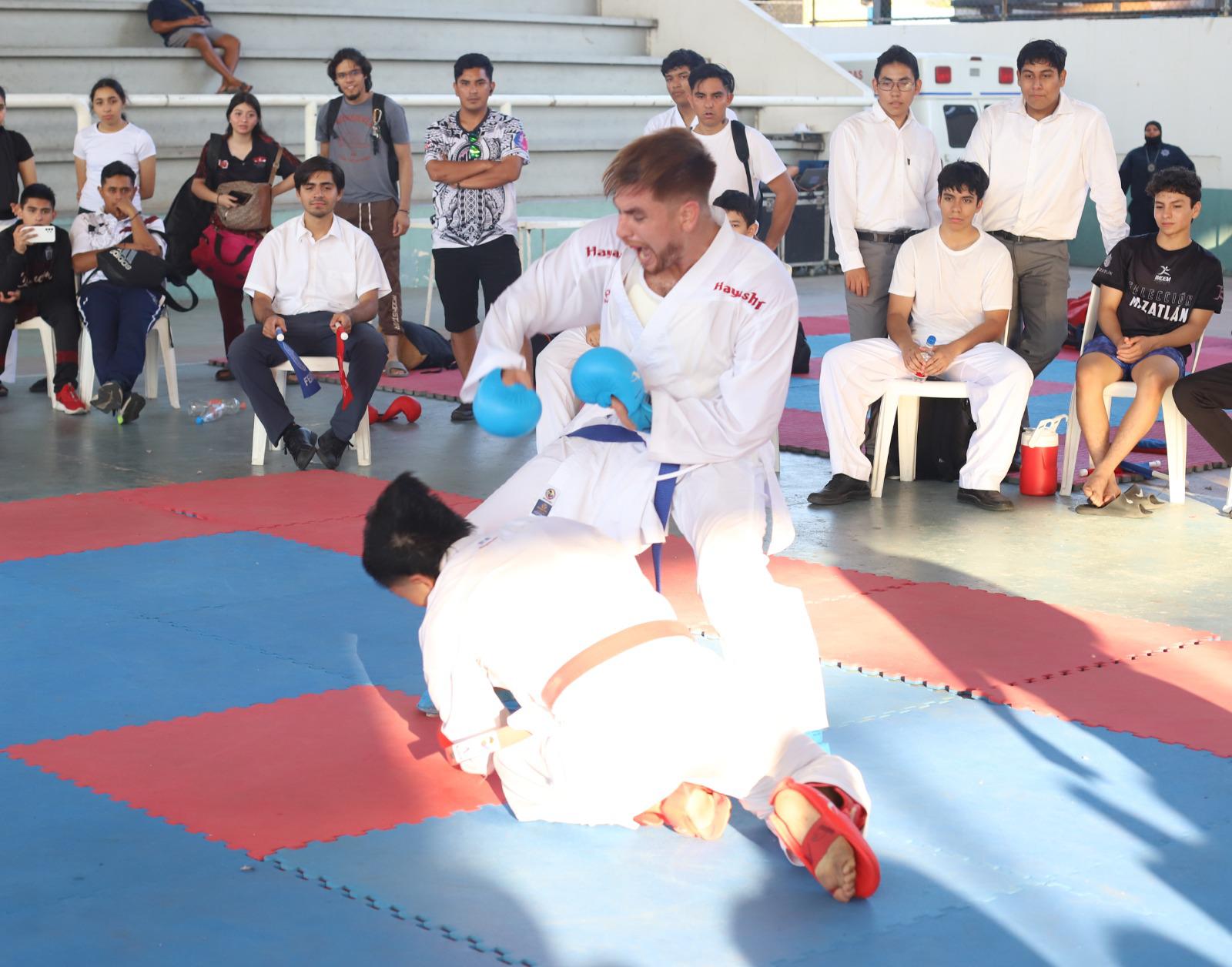 $!Moreno Bautista vuelve a ser la figura de la Copa Noroeste de Karate