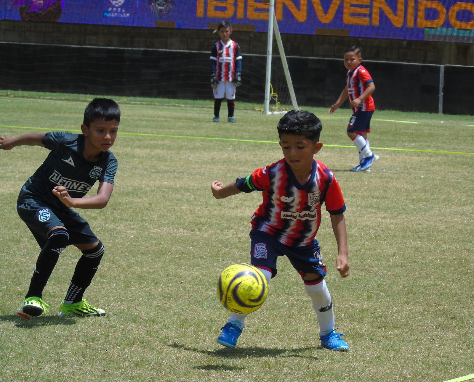 $!Mazatlecos ganan 4 títulos en Copa Mazatlán