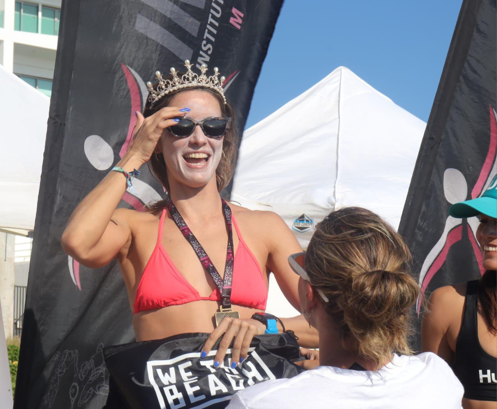 $!Las reinas del mar se apoderan del surfing en Mazatlán