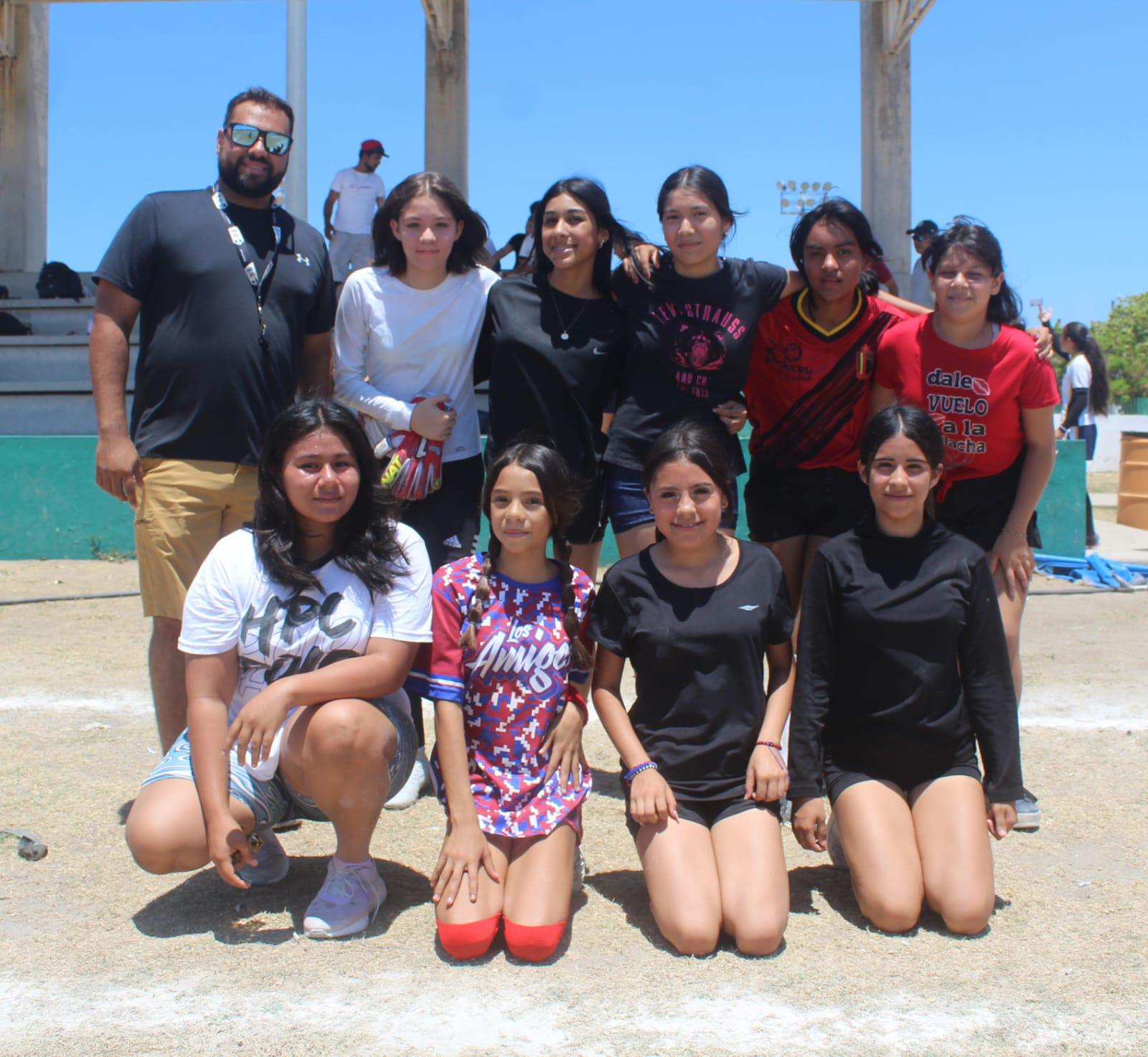 $!Se cuela Secundaria 8 a semifinales de futbol femenil de la Olimpiada Deportiva