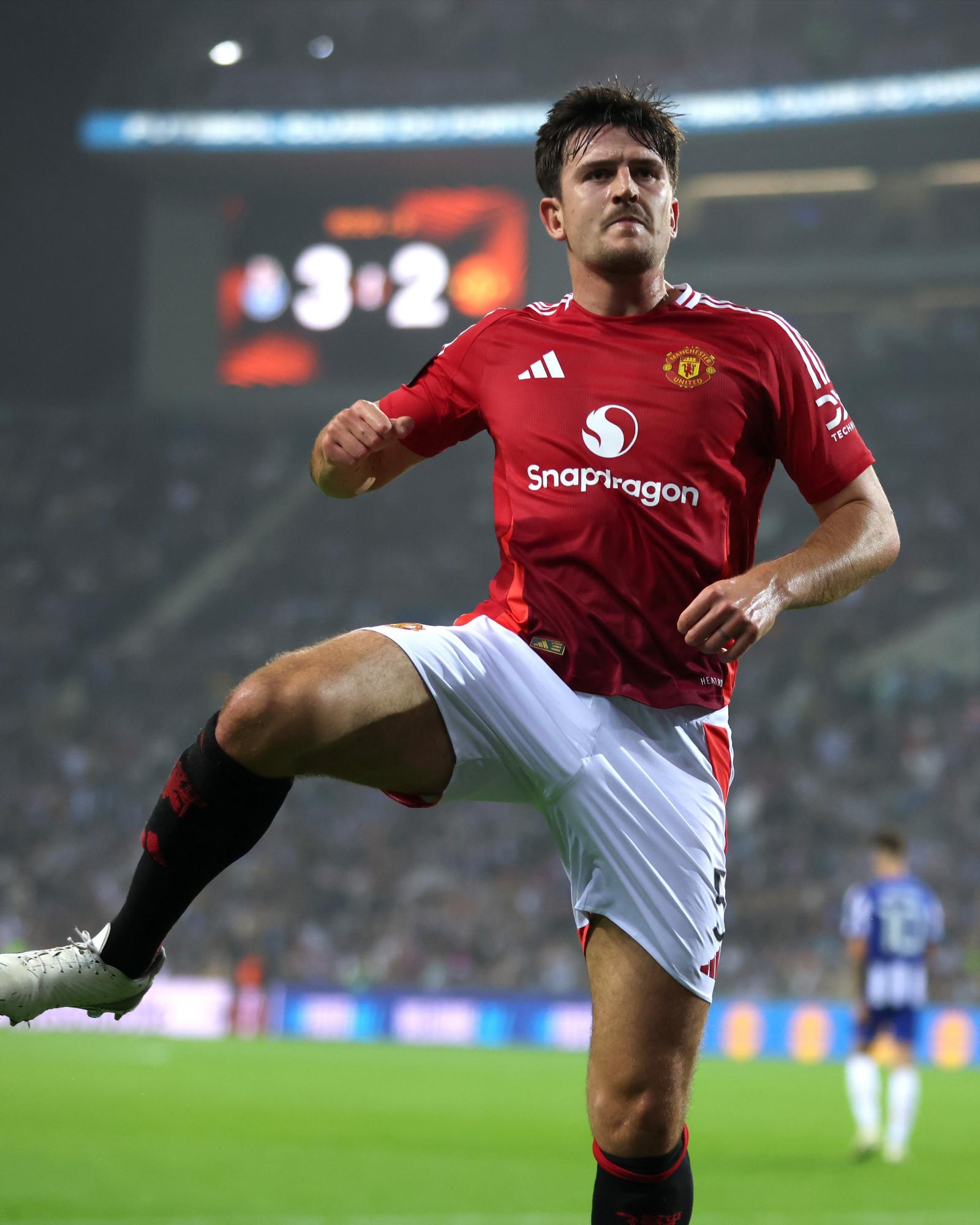 $!Harry Maguire sale al rescate del Manchester United en la Europa League