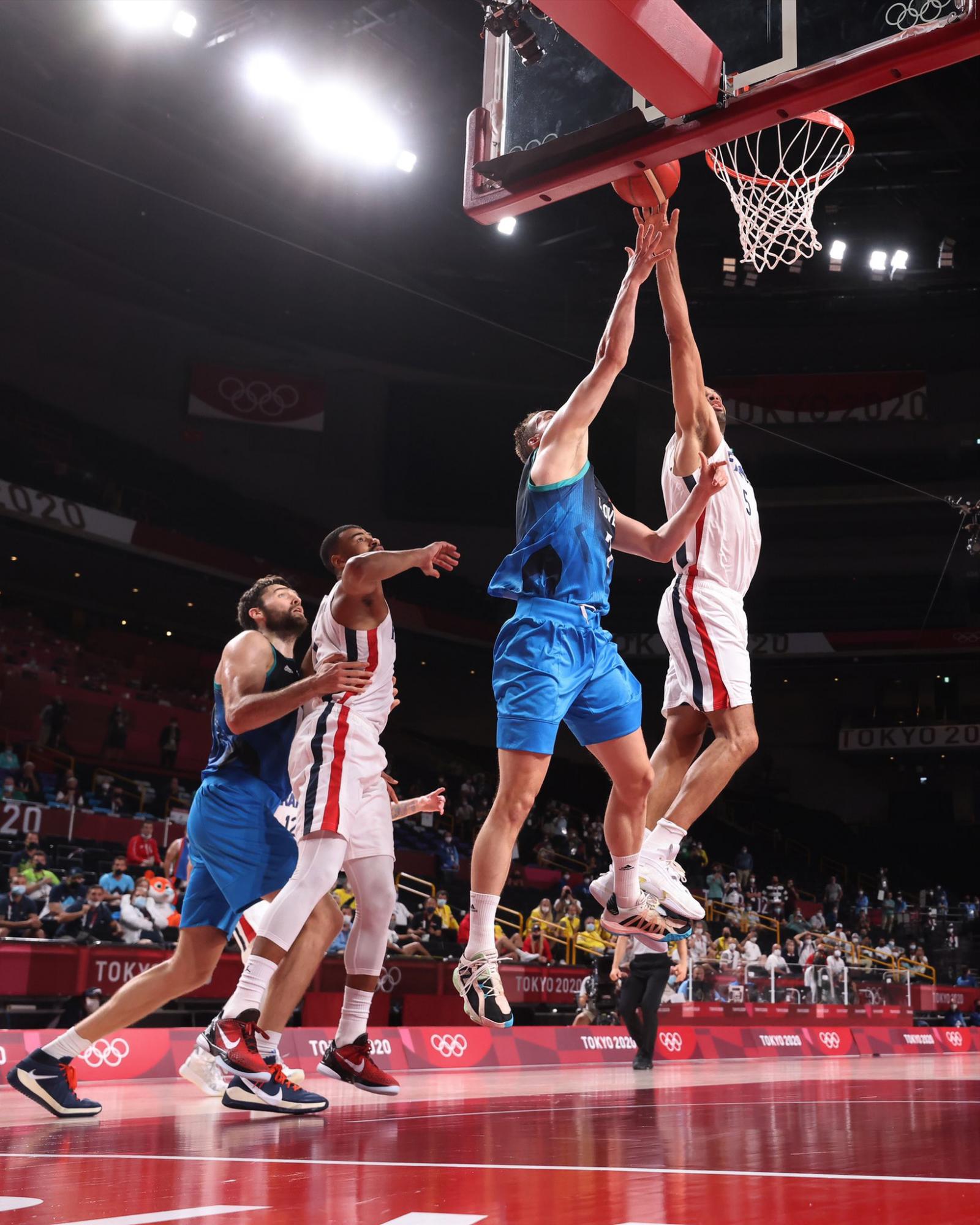 $!Estados Unidos y Francia disputarán la final del baloncesto en Tokio 2020