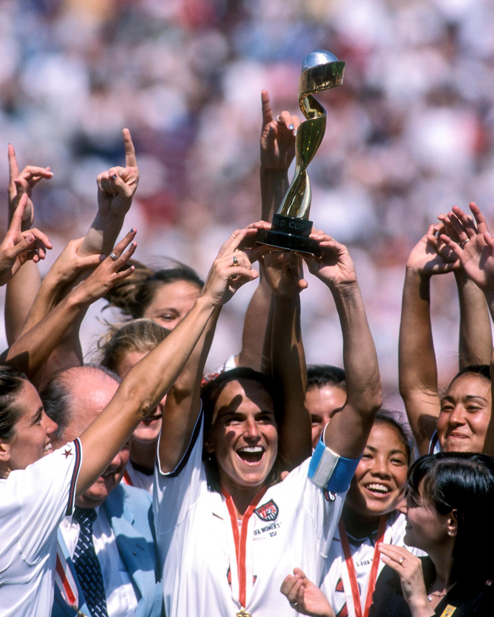 $!Federación de Futbol de Estados Unidos iguala salarios de mujeres y hombres