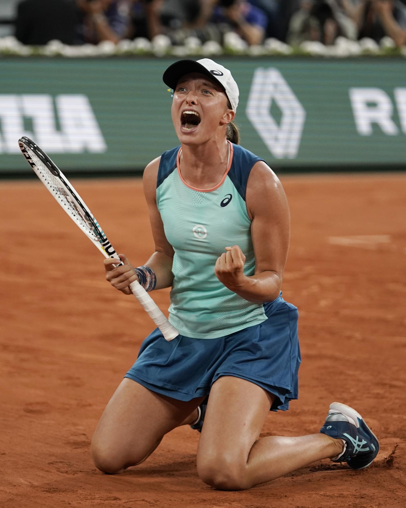 $!Iga Swiatek supera a Coco Gauff para ganar su segundo título de Roland Garros