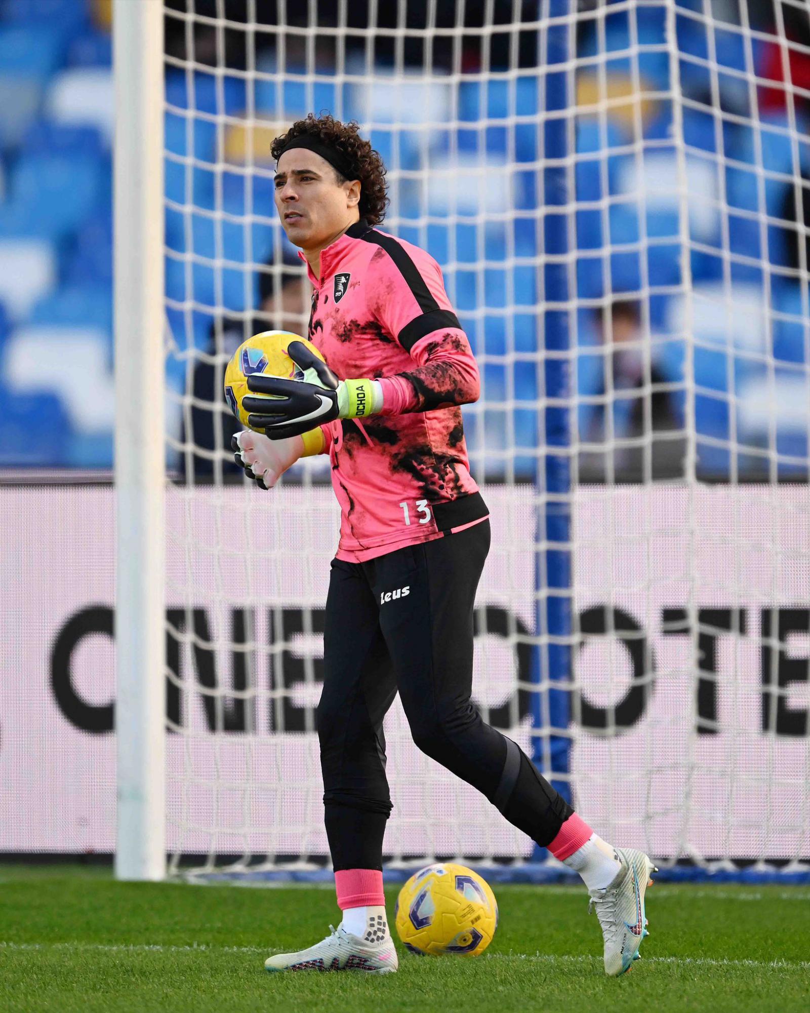 $!Ochoa regresa a la actividad con derrota ante el Napoli