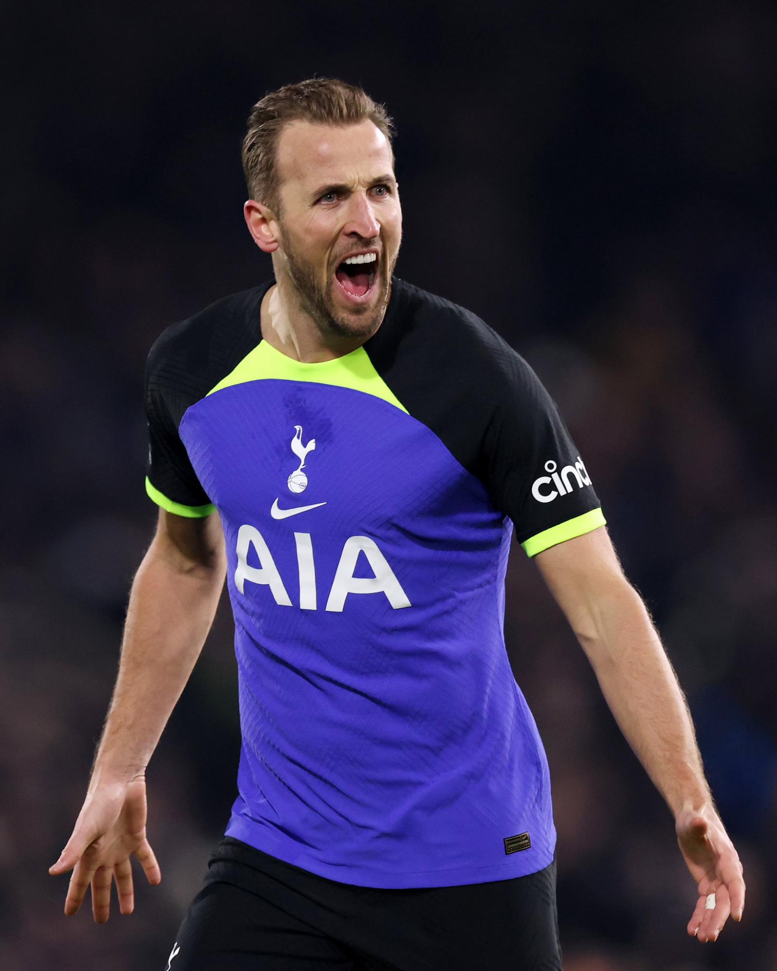 $!Harry Kane lleva al Tottenham hacia la conquista de los tres puntos