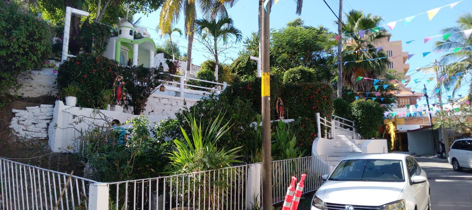 $!En la calle Morelos, una ermita se mantiene como el centro para honrar a la Virgen de Guadalupe