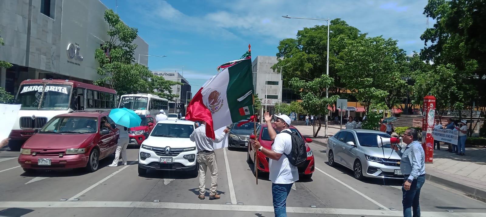 $!Por tercer día consecutivo, trabajadores del Poder Judicial en Culiacán proclaman rechazo a la reforma Judicial