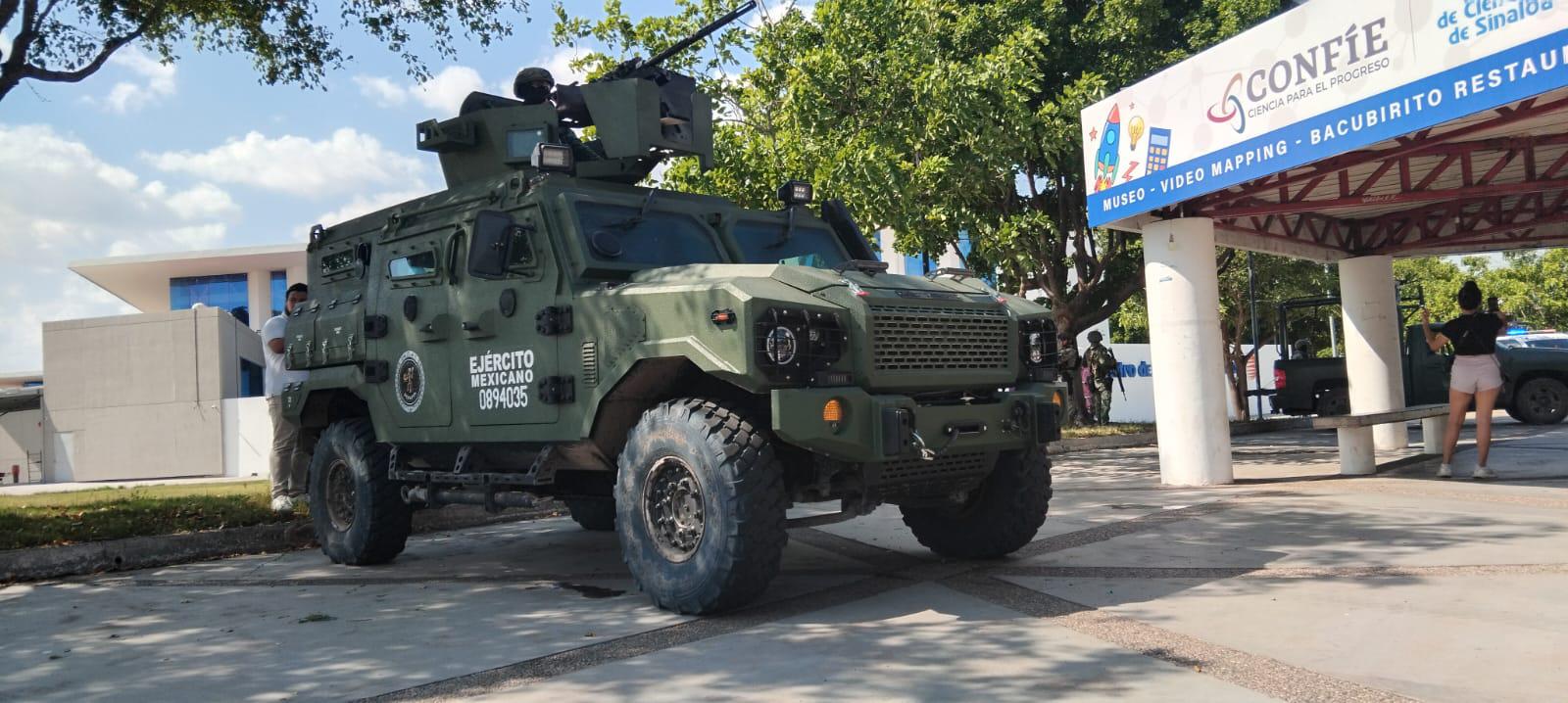 $!Salen vehículos blindados ‘Ocelotl’ a patrullar las calles de Culiacán