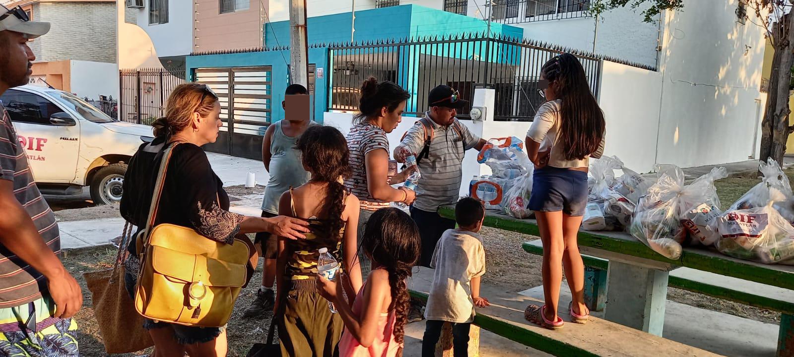 $!Turistas son estafados: llegan a Mazatlán y el hotel que pagaron no existe