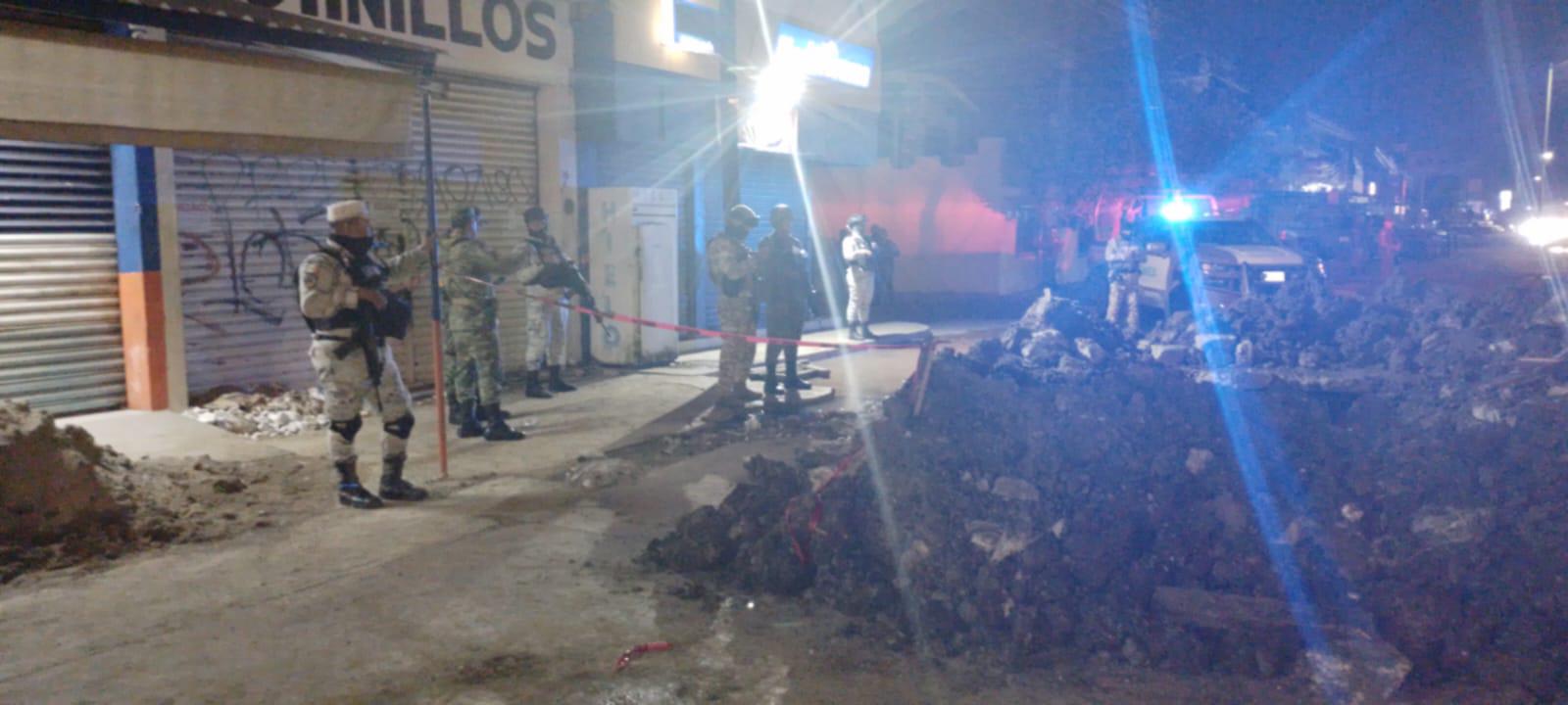 $!Hallan 9 tomas ilegales a ductos de Pemex en Rincón de Urías