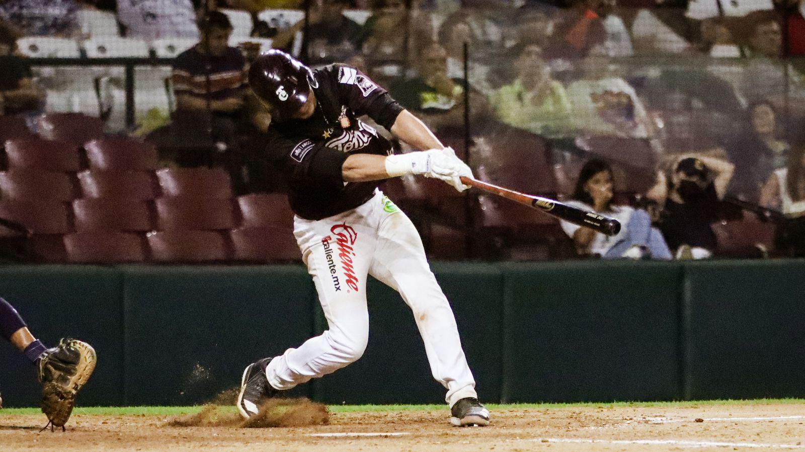 $!Tomateros blanquea a Algodoneros y consigue su primera serie en casa