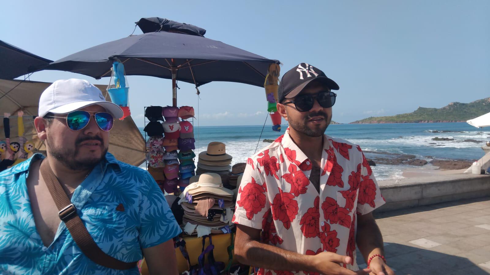 $!’Es más lo que dice en redes que lo que realmente pasa’, dicen turistas sobre Mazatlán