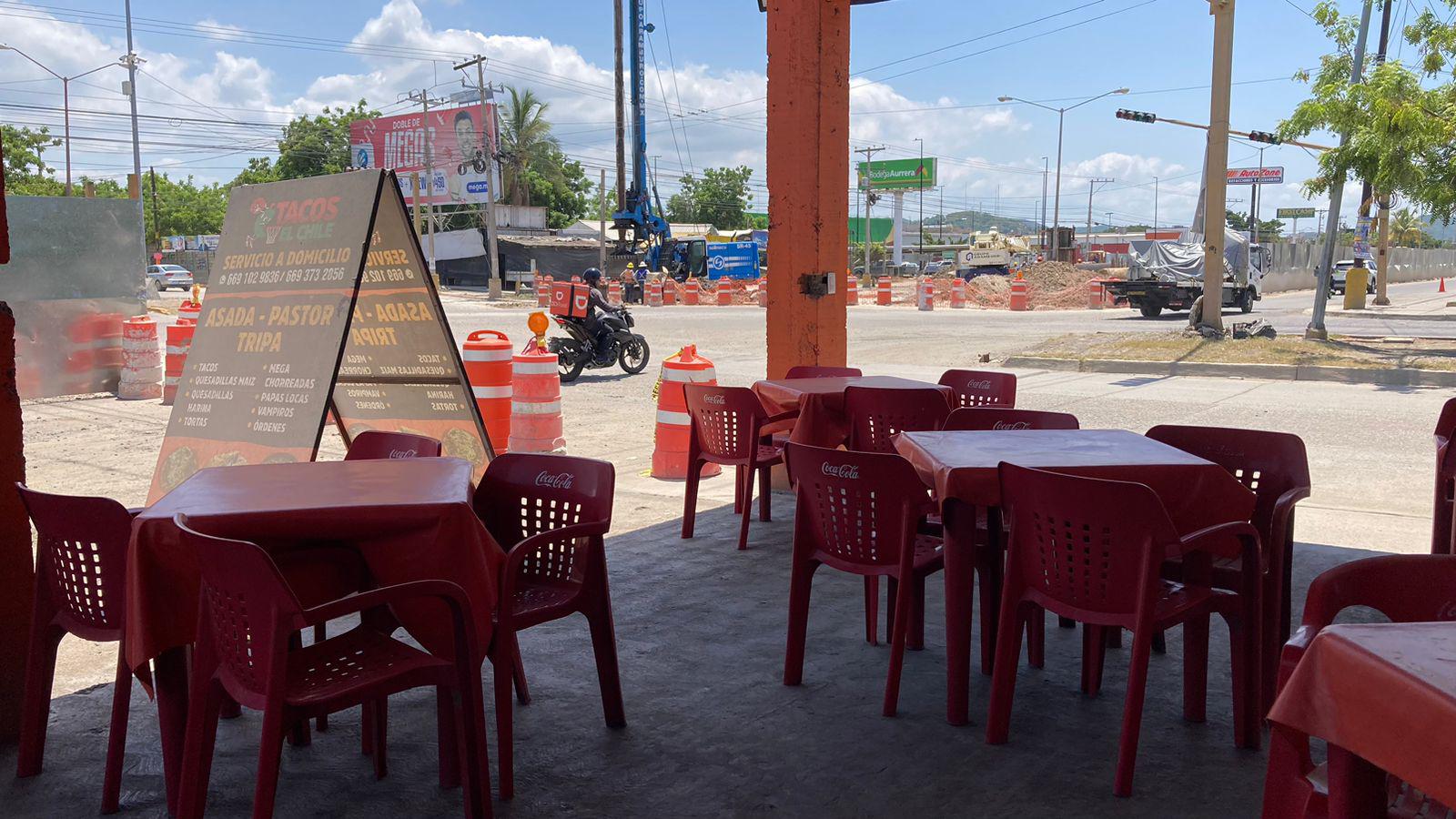 $!Trabajos del puente Libramiento Colosio comienzan a afectar a comerciantes de la zona