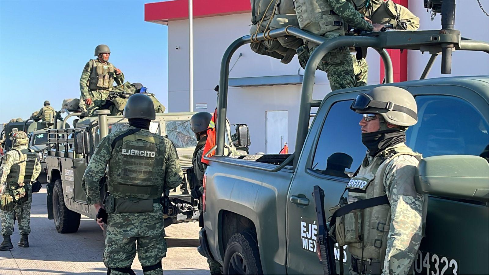 $!Arriban otros 300 elementos más de Fuerzas Especiales del Ejército a Culiacán