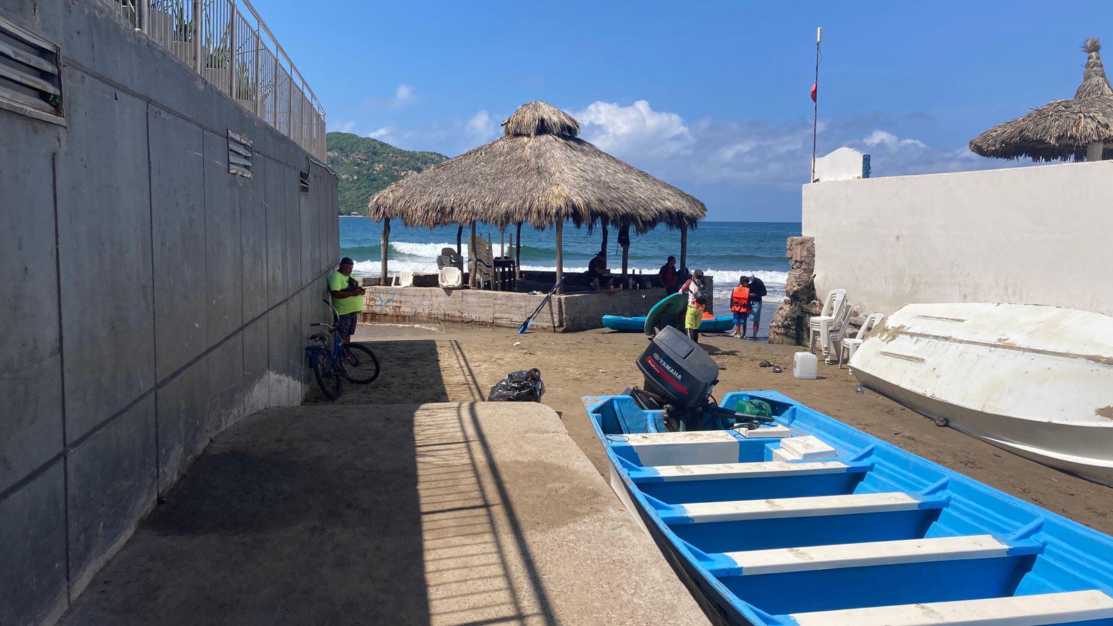 $!Accesos a playas de Mazatlán se mantienen abiertos tras manifestación