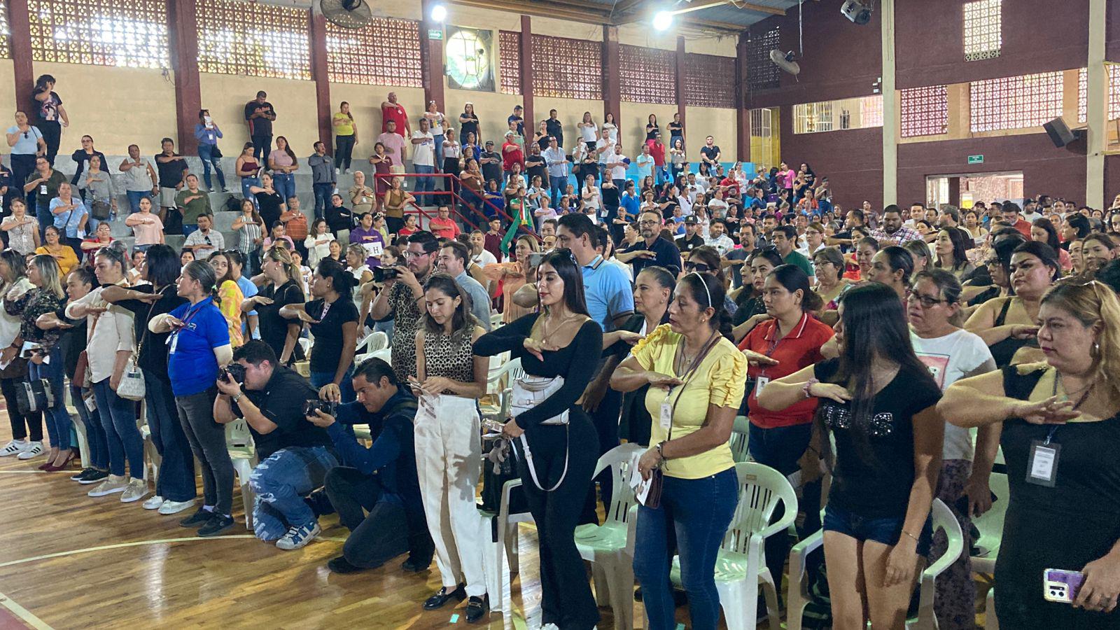 $!Beca Rita Cetina, del Gobierno federal, beneficiará a 135 mil alumnos sinaloenses de nivel Secundaria