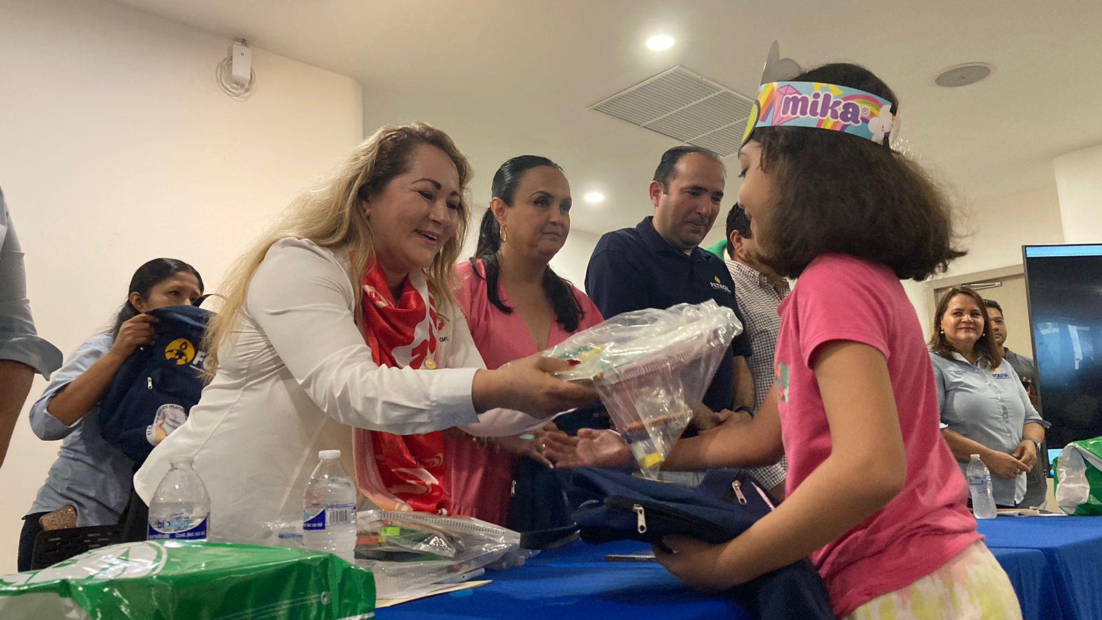 $!Más de 1,200 niños mazatlecos son beneficiados gracias al programa ‘Creando mi futuro’ de Foden