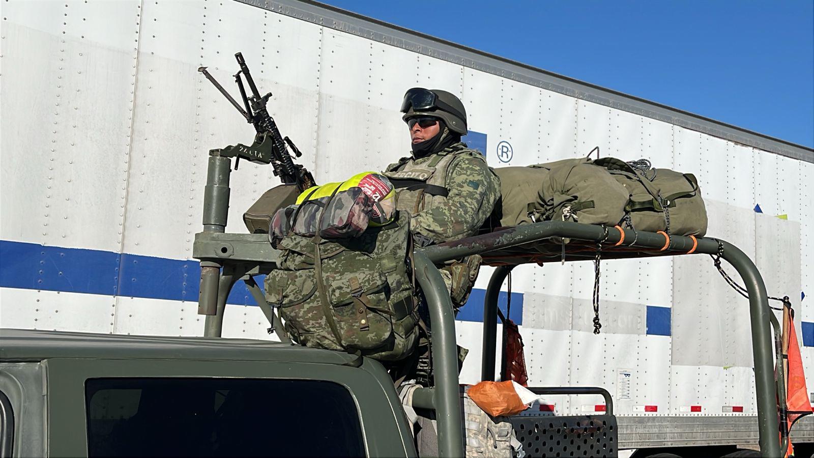 $!Arriban otros 300 elementos más de Fuerzas Especiales del Ejército a Culiacán