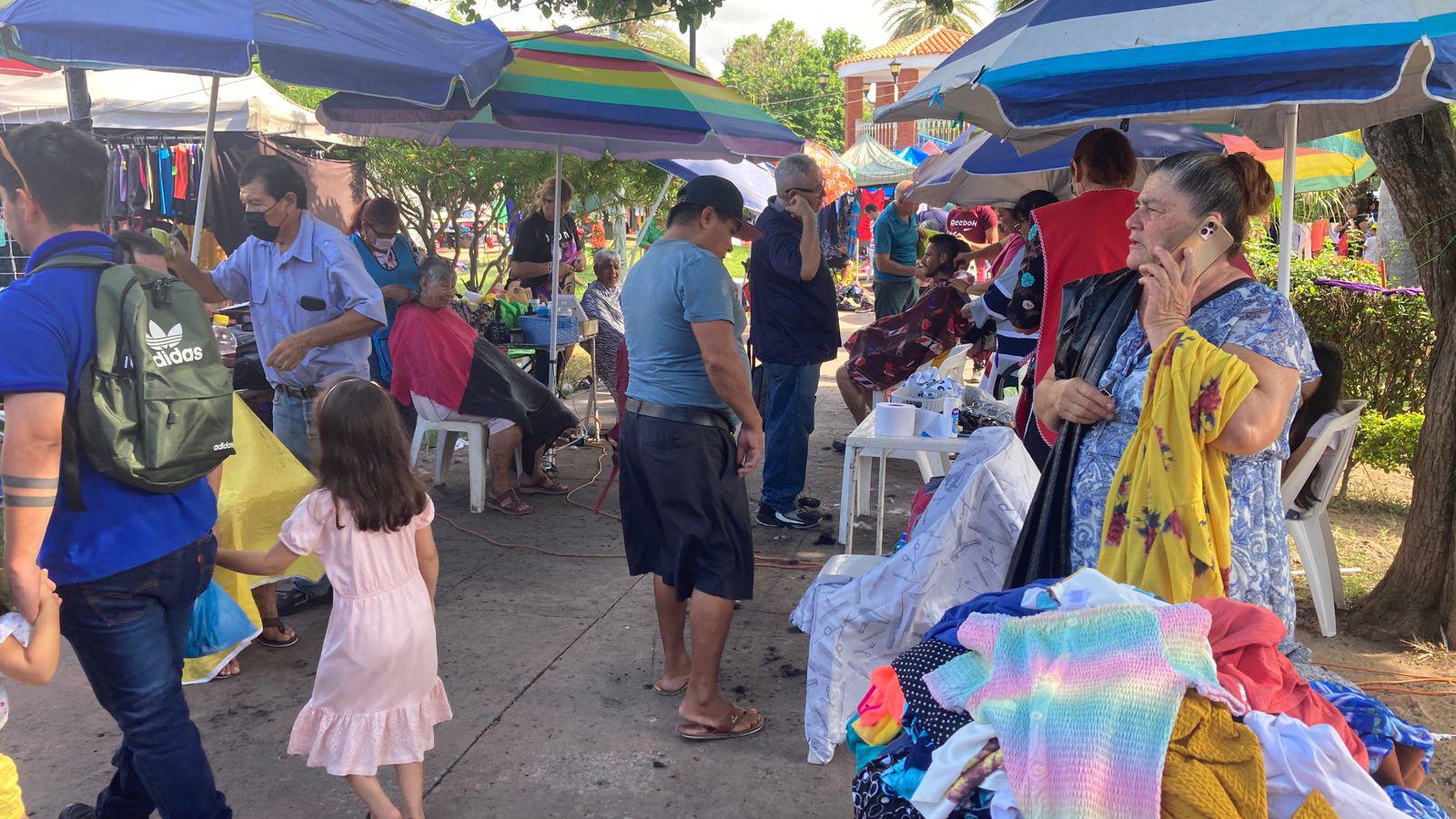 $!Mercado de la Juárez y tianguis reportan gran afluencia de clientes