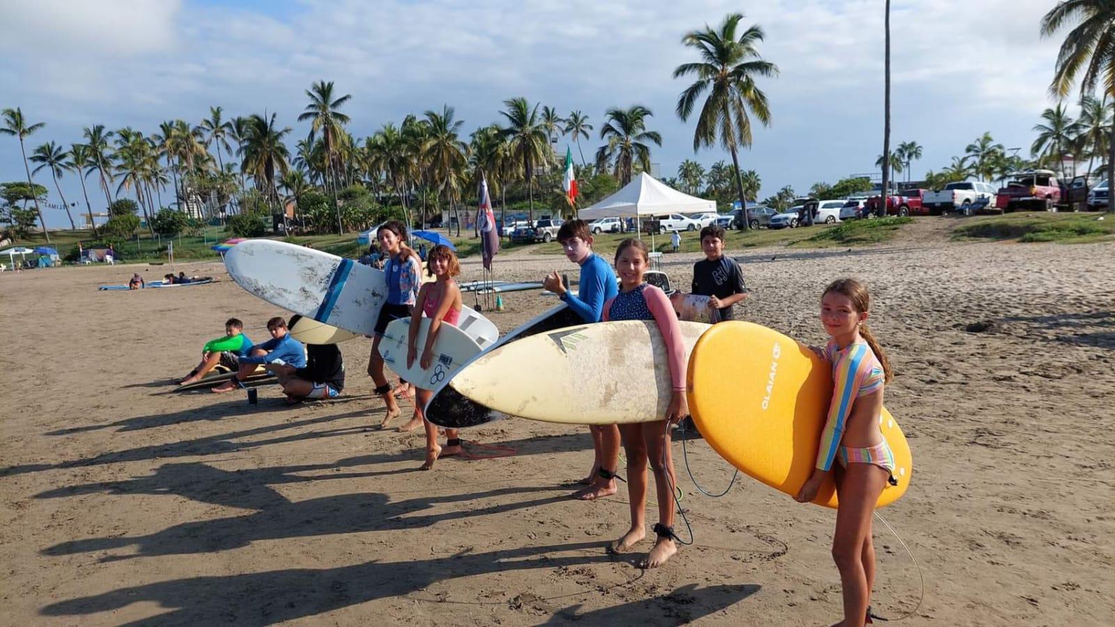 $!Buscan a los mejores surfistas de Mazatlán