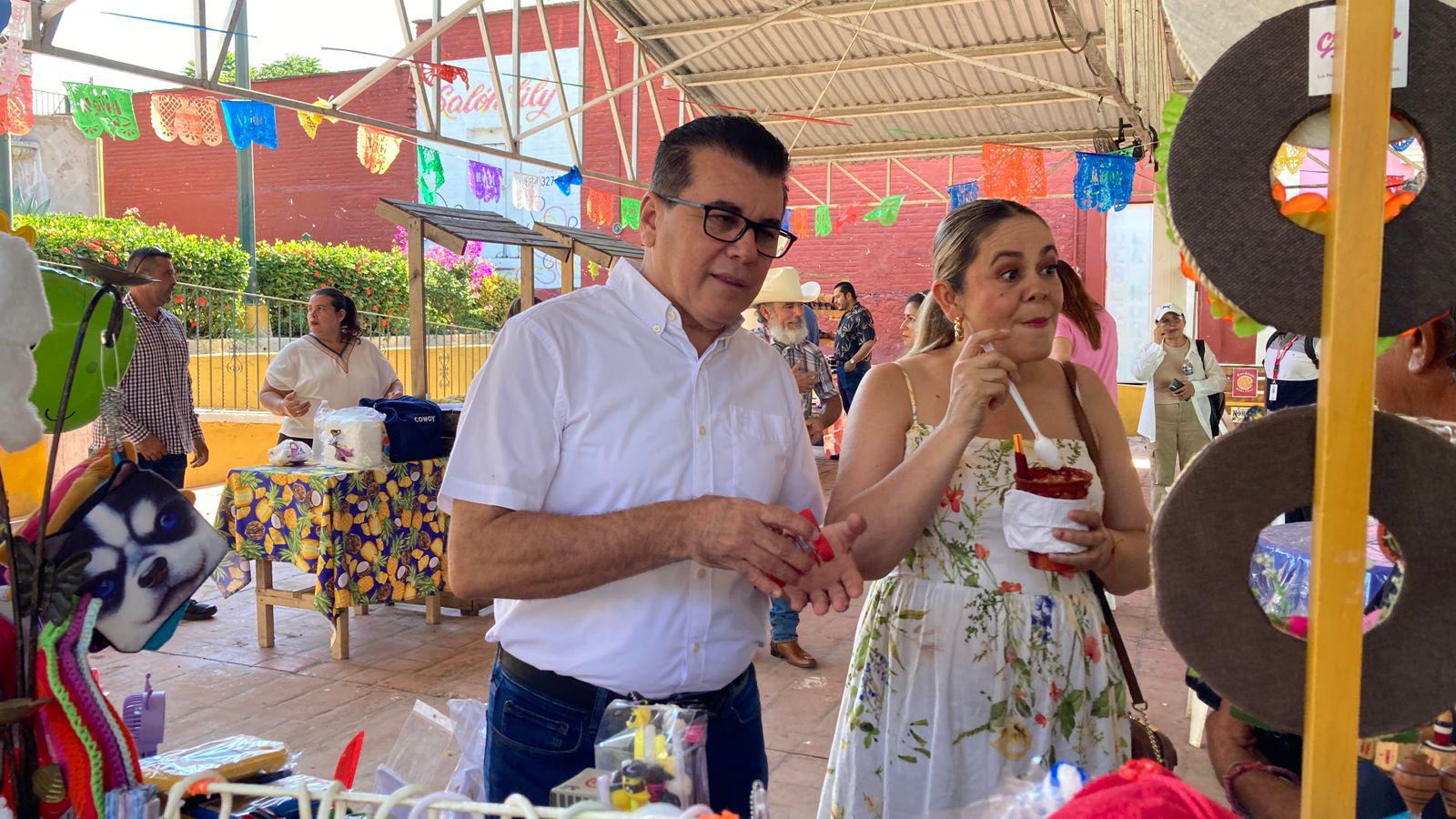 $!Celebran en La Noria el Día del Comerciante con colorida verbena en la plazuela del pueblo