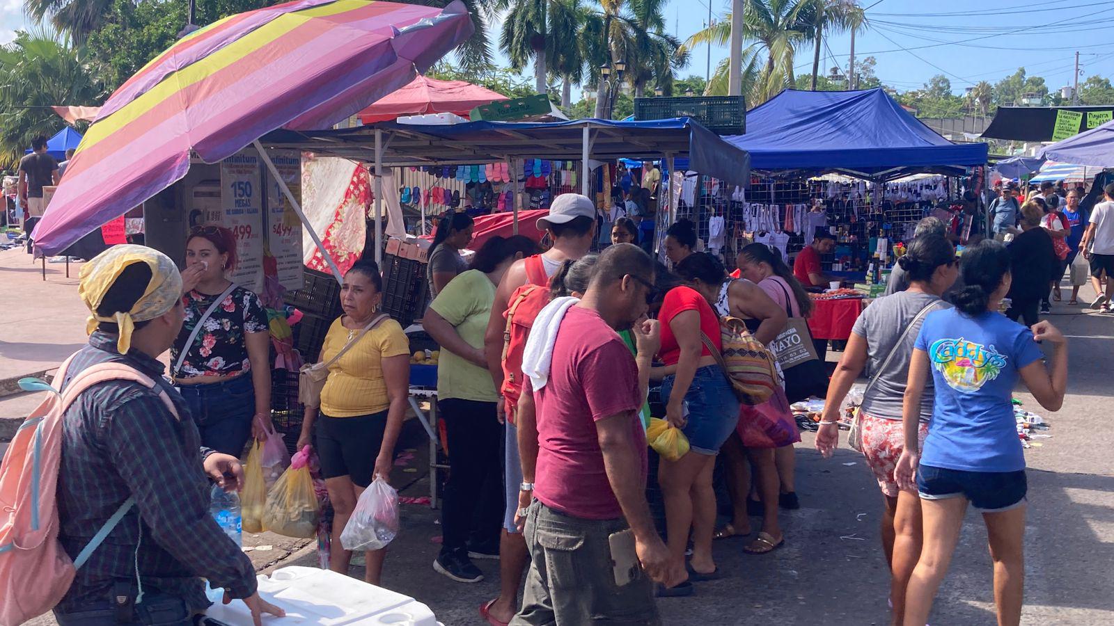 $!Mercado de la Juárez y tianguis reportan gran afluencia de clientes