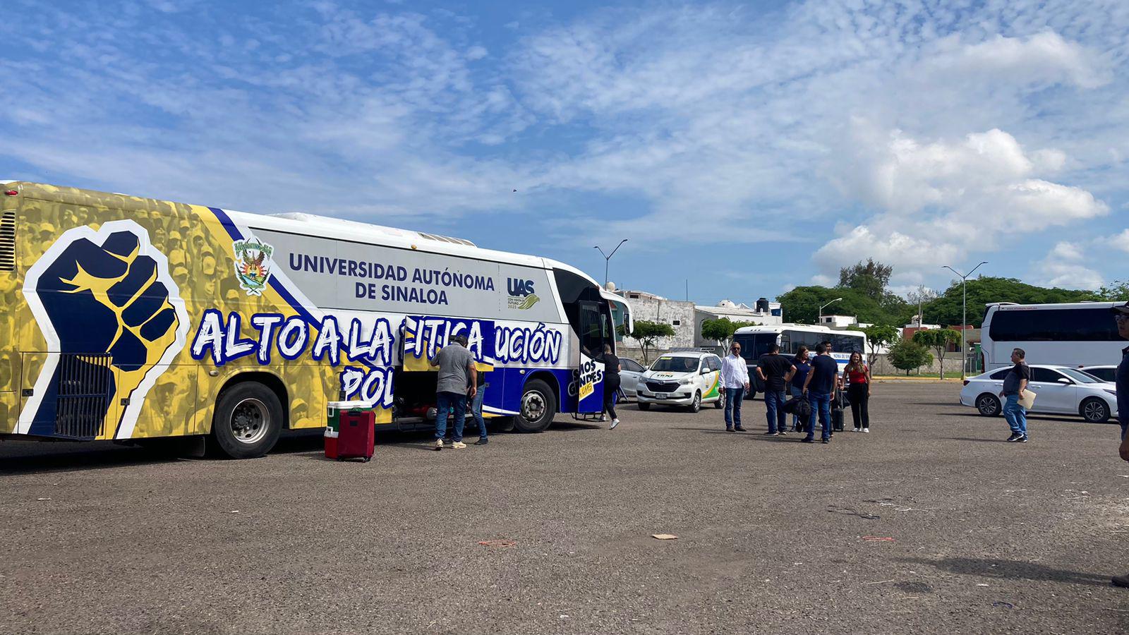 $!Se prepara contingente de la UAS en Mazatlán para viajar a la Ciudad de México