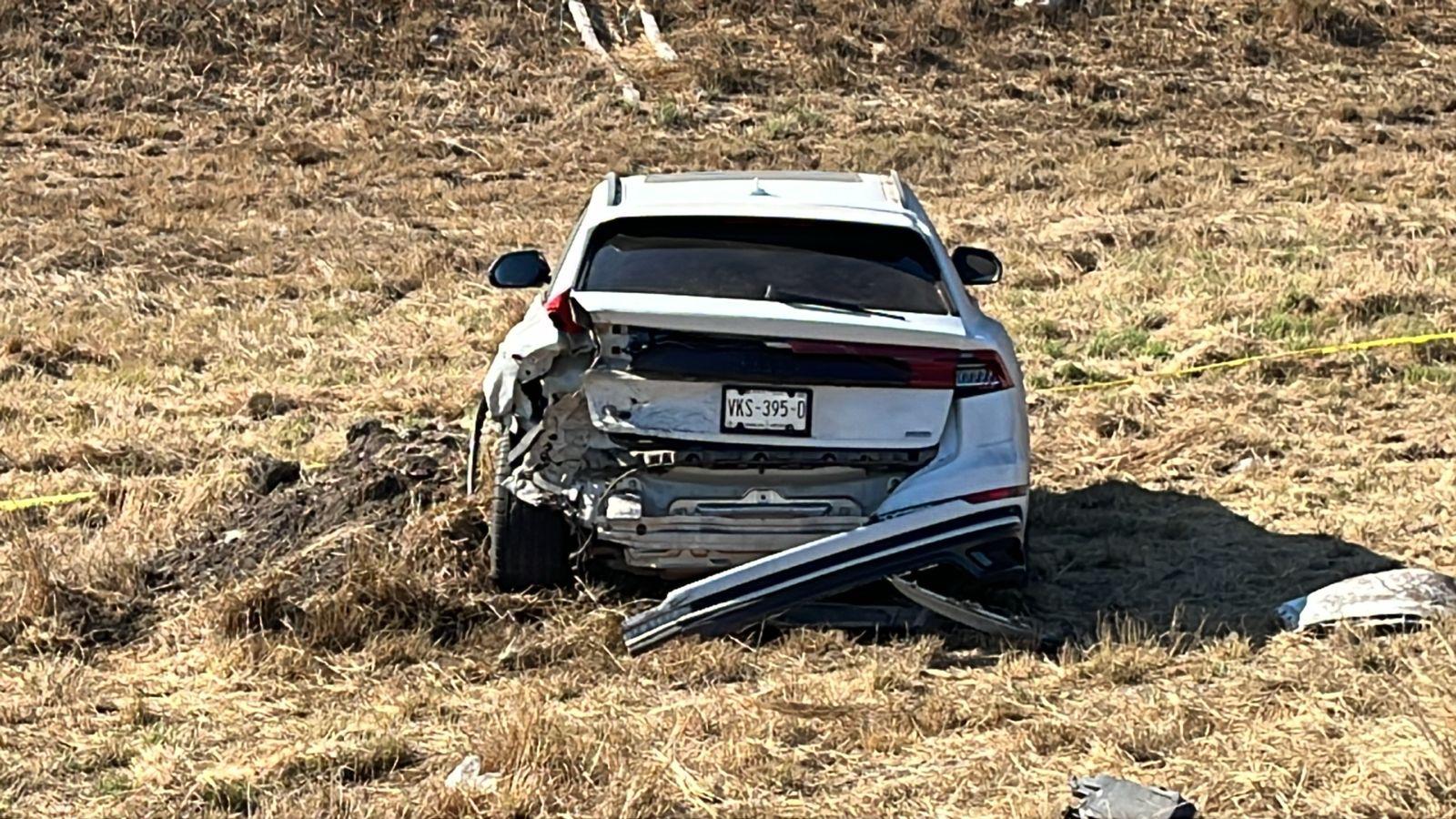 $!Mujer pierde la vida tras volcarse el auto enque viajaba en el trébol de Costa Rica